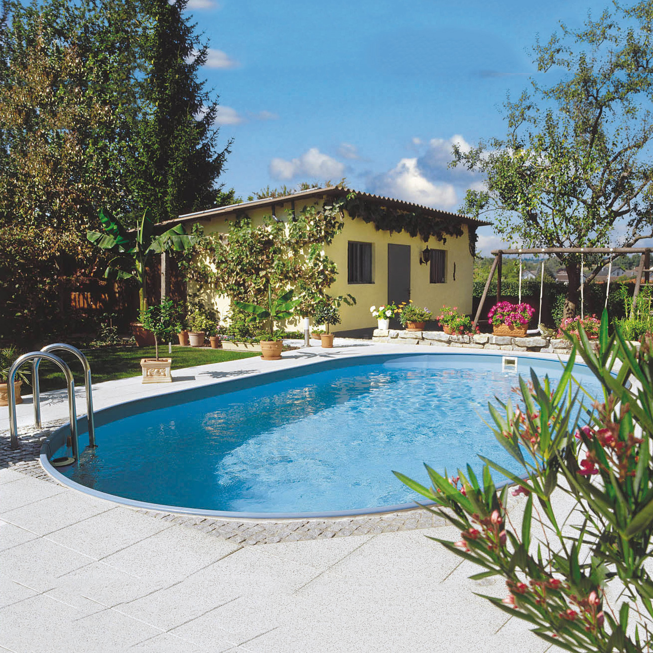 Stålväggspool Planet Pool Premium Inbyggd Oval 8x4,2 m inkl SF8 Stege och Tillbehör