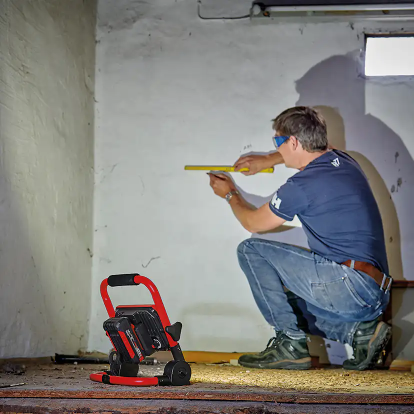 Arbetslampa Einhell LED TC-CL 18/1800 Solo