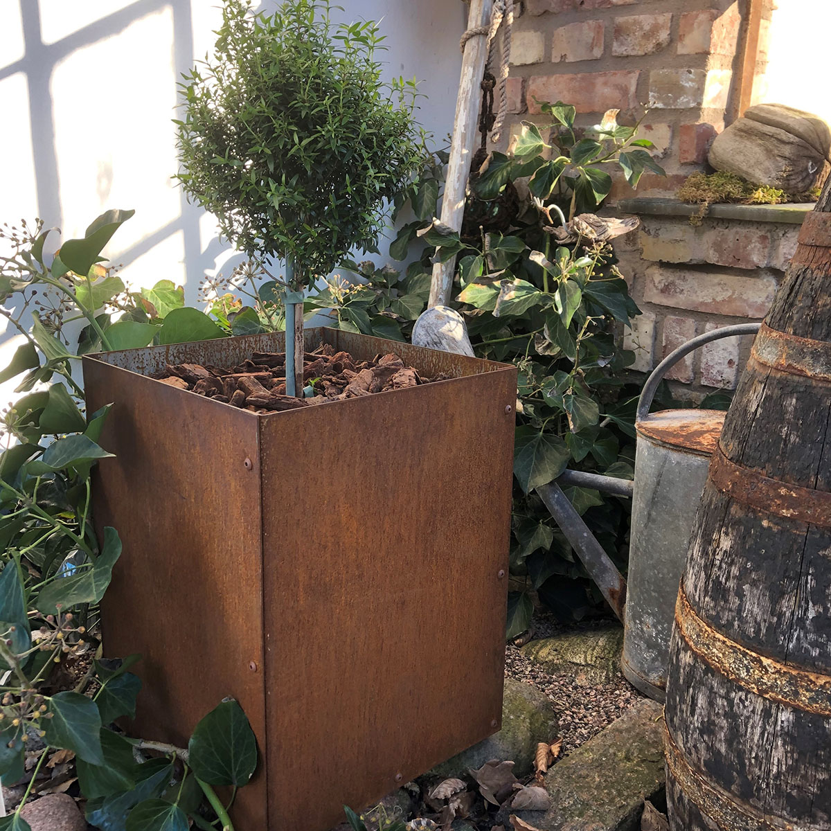KEBAflexi-garden L-kruka med botten,corten 30x30x40 cm Med botten; Mått: 30x30x40 cm