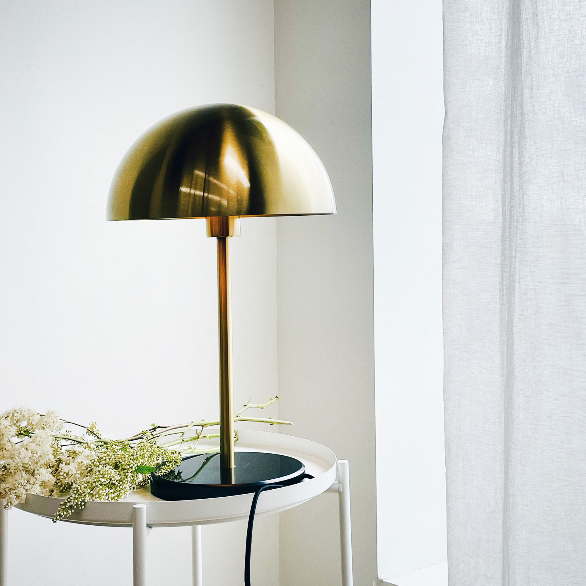 Bordslampa Dyberg Larsen French collection Nancy