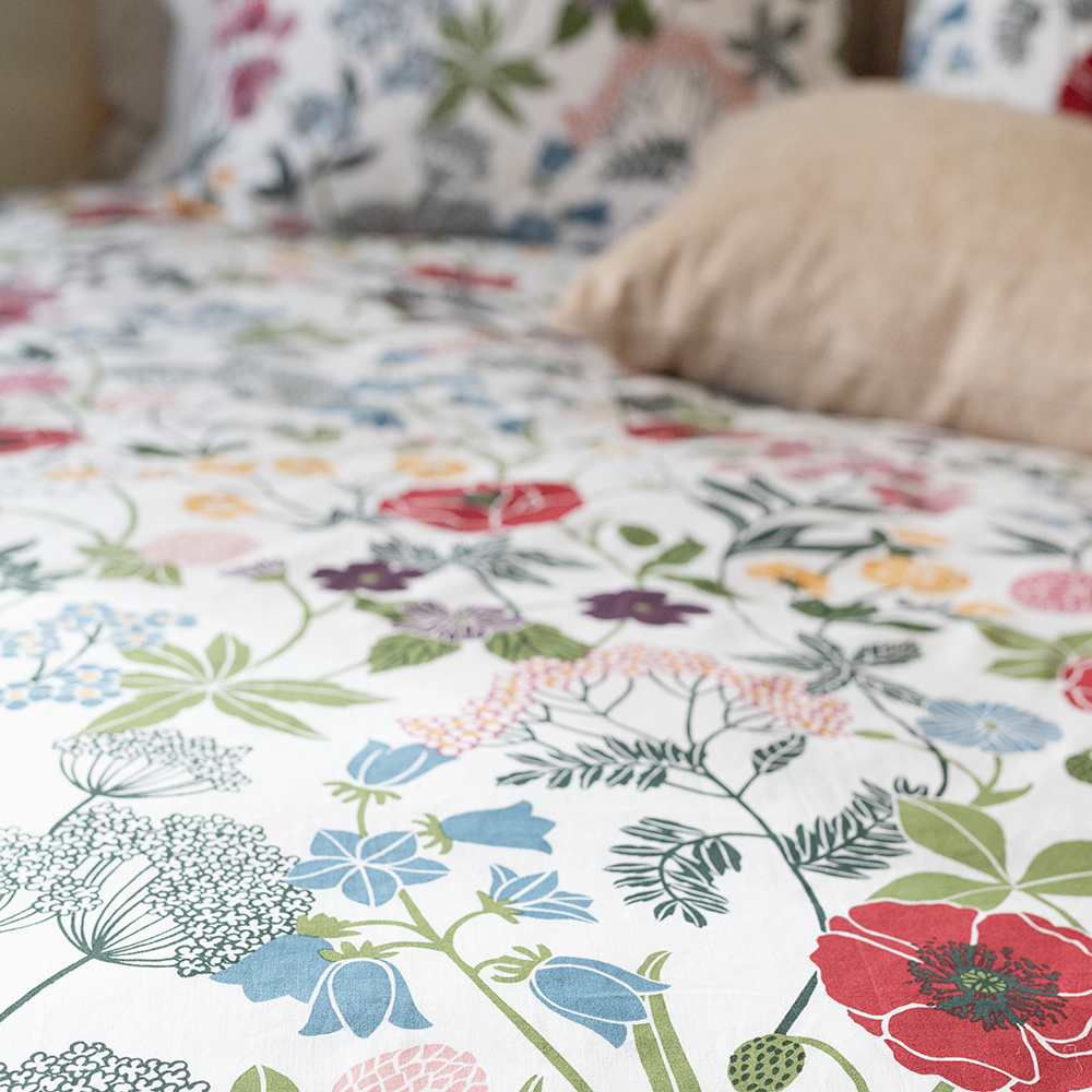 Påslakanset Borganäs of Sweden Midsommar