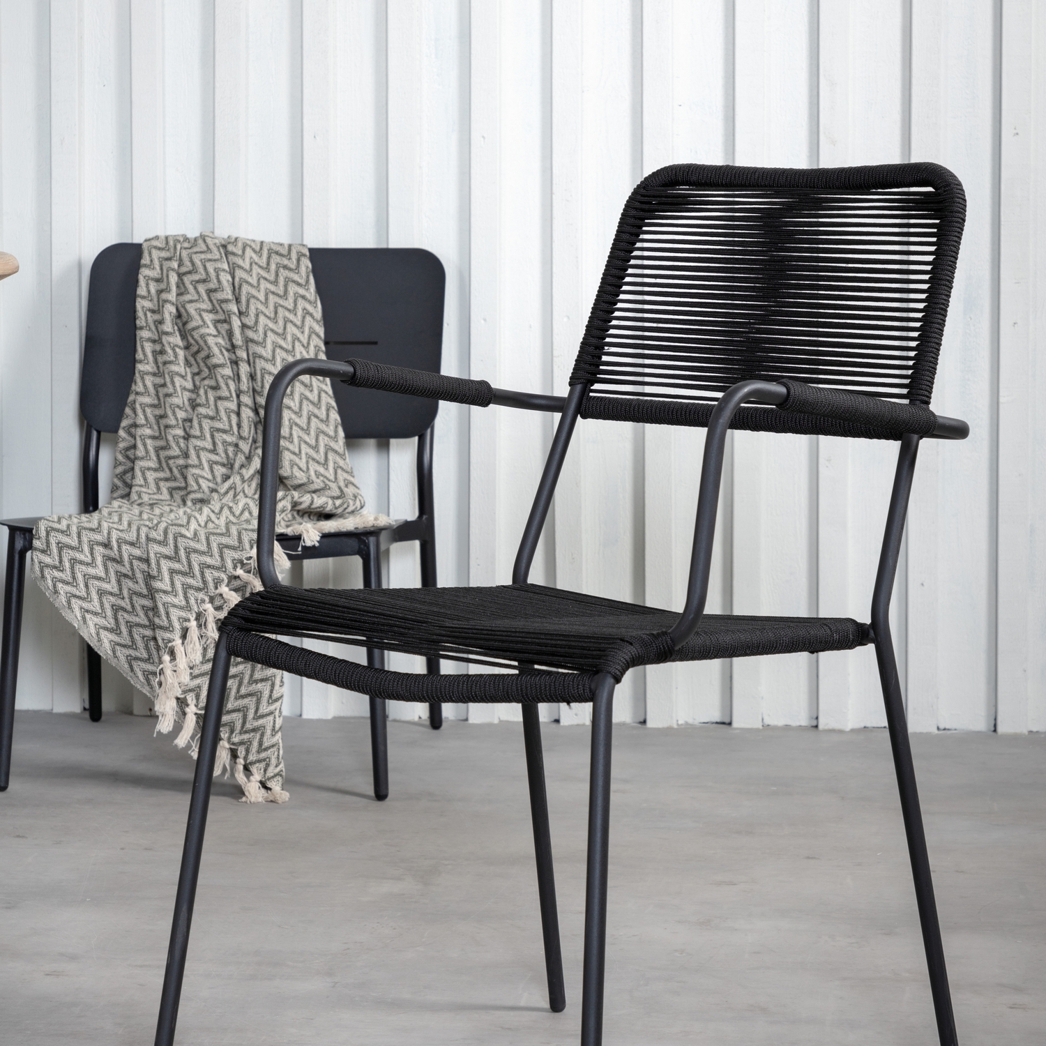 Matgrupp Venture Home Zurc med 4 Lumi Matstolar