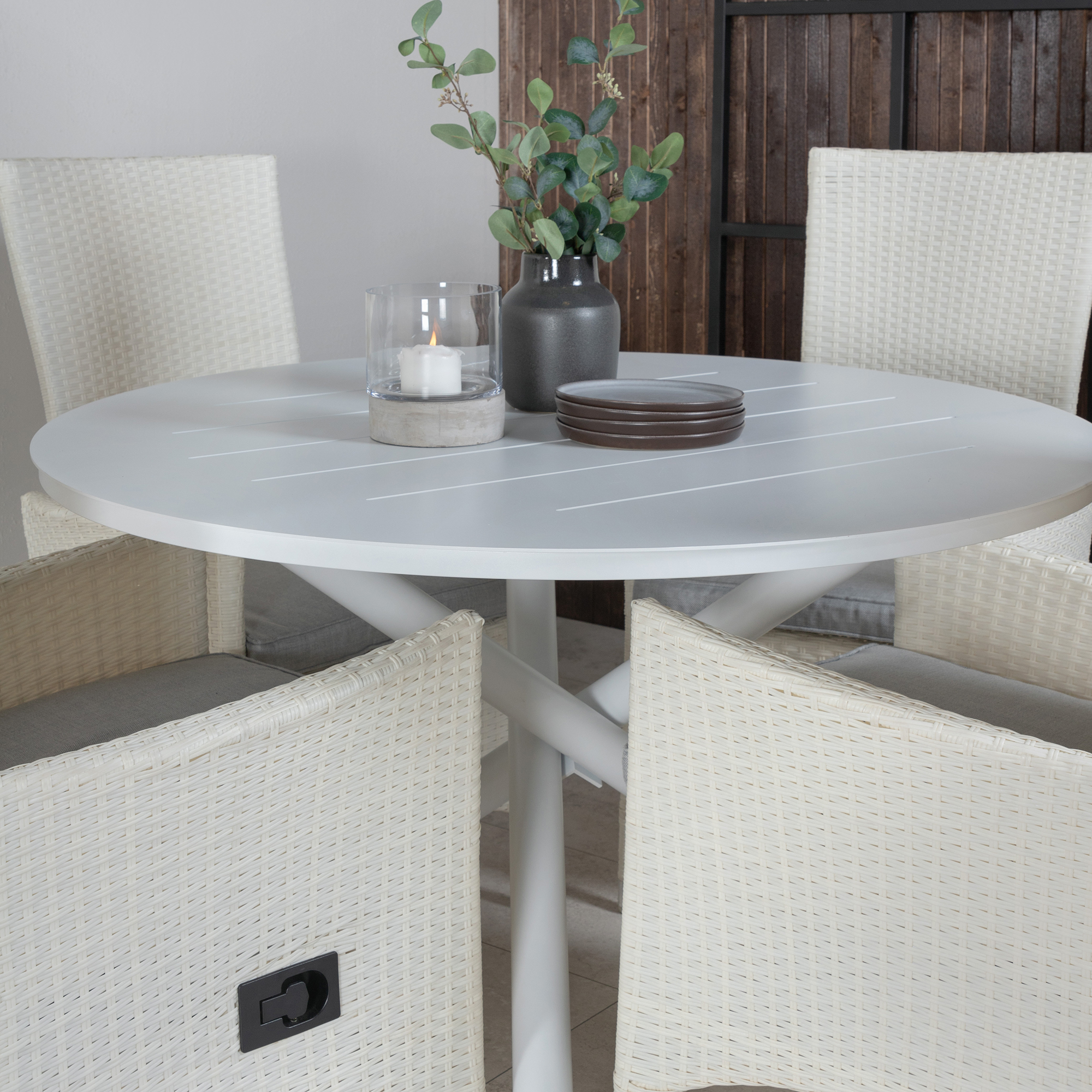 Matgrupp Venture Home Ande med 4 Pava Matstolar