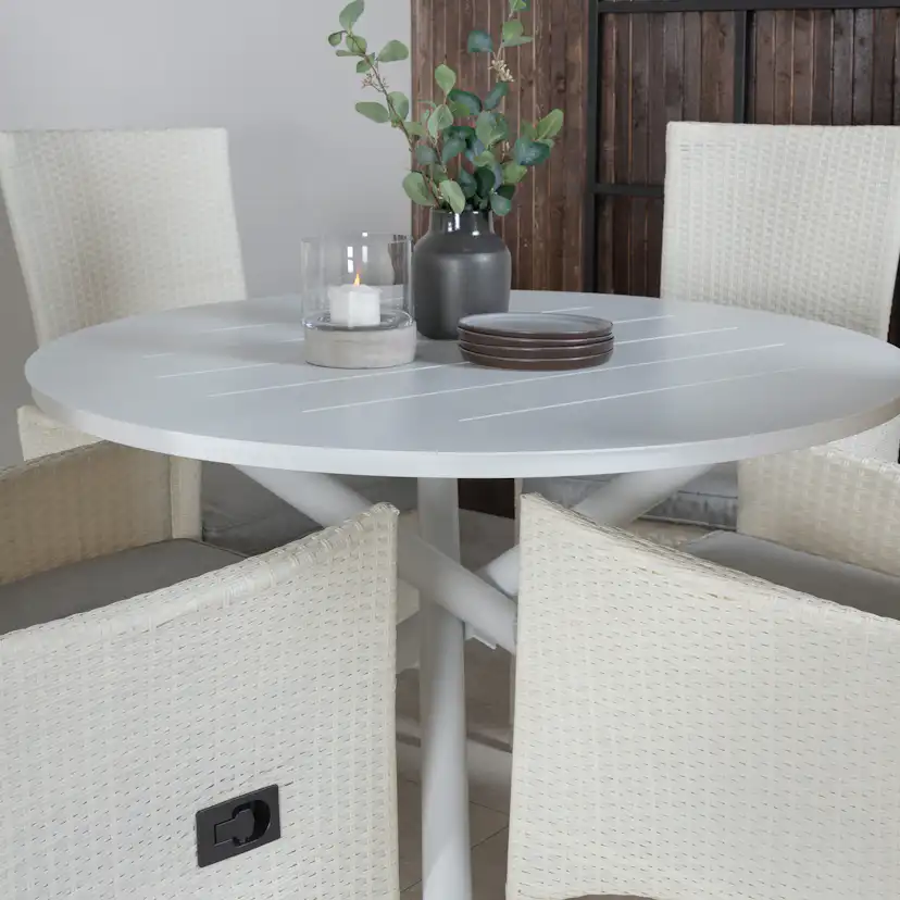 Matgrupp Venture Home Ande med 4 Pava Matstolar