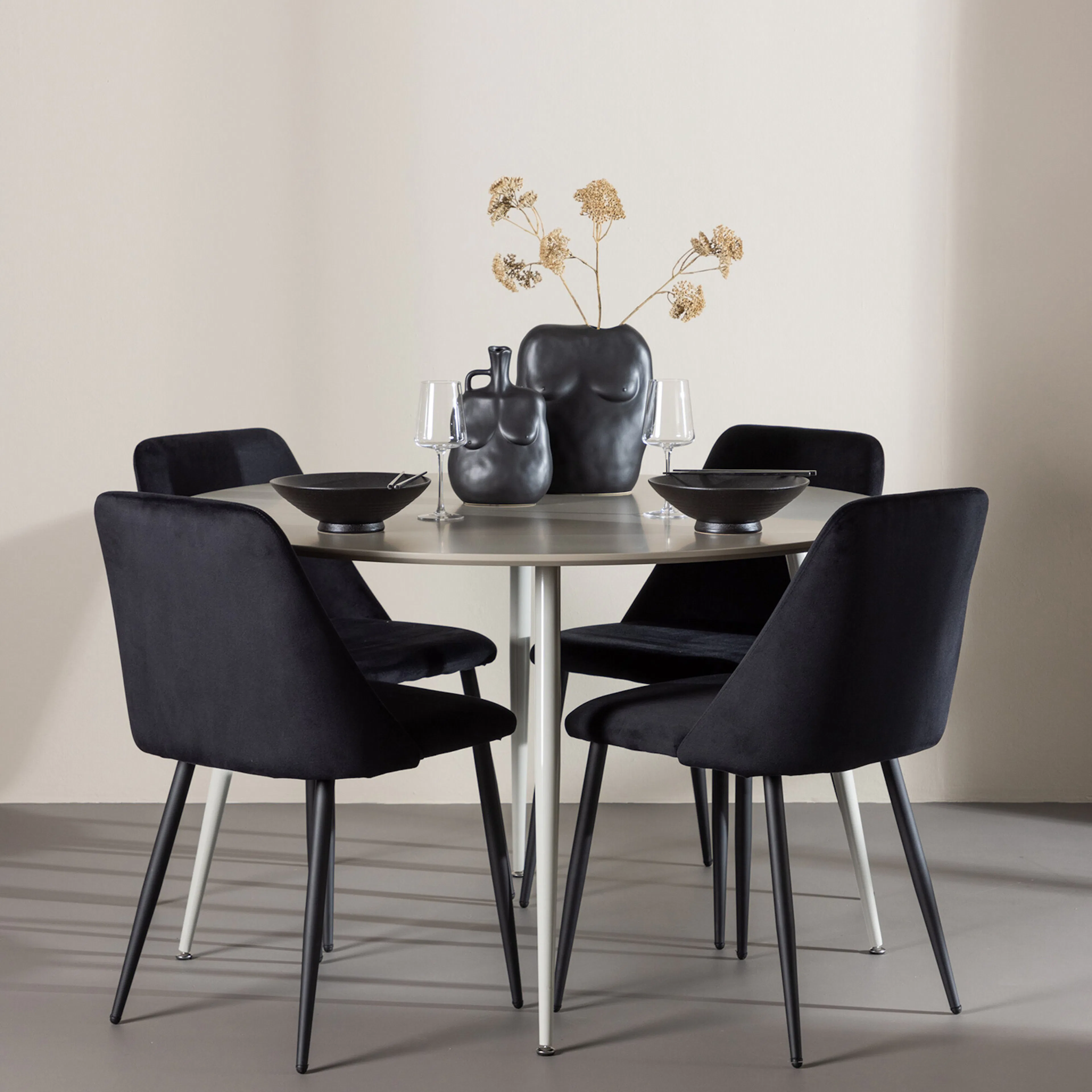 Beige/Svart