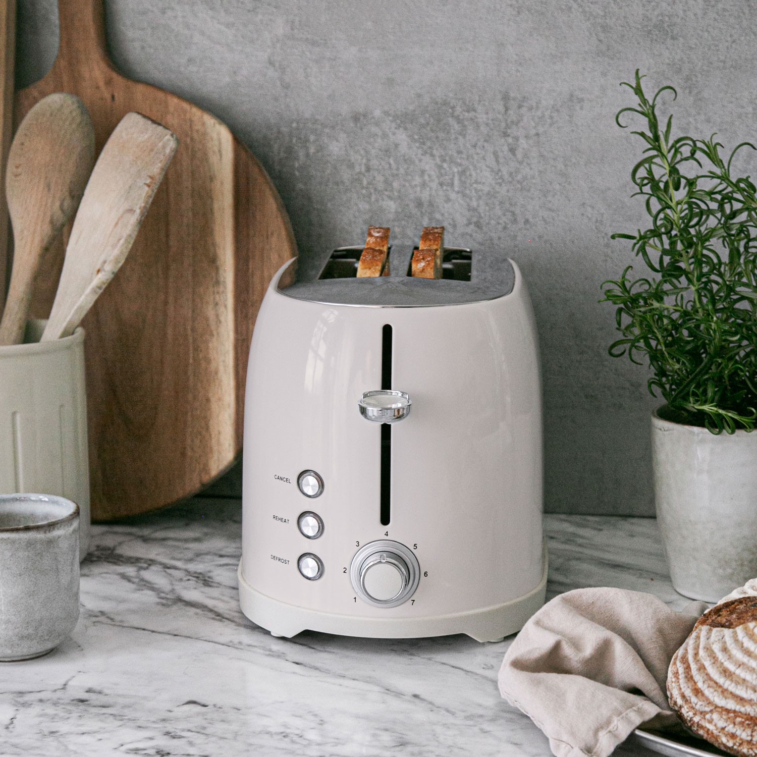 Brödrost Champion 2 skivor 800W BR610 Creme White Series