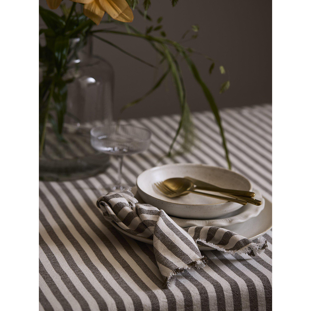 Servett Svanefors Gaby