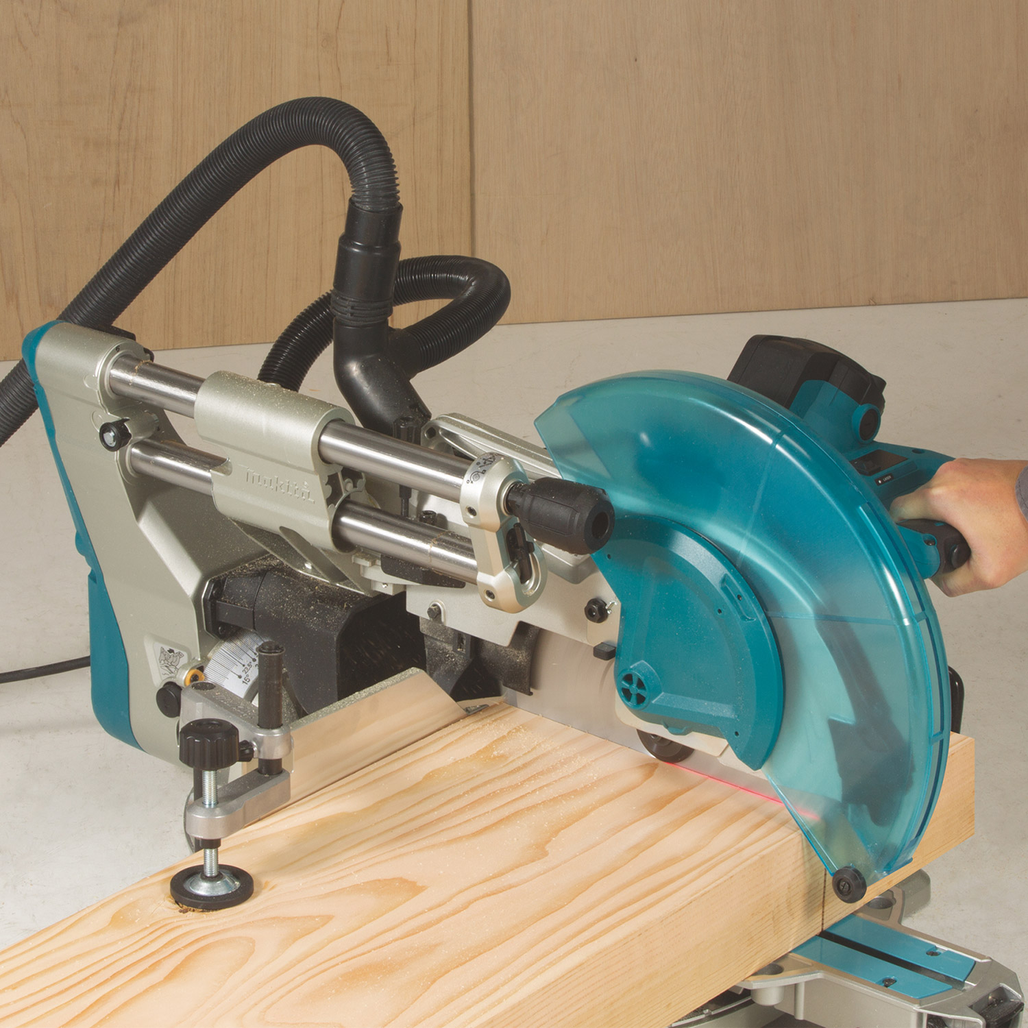 Kap- och Gersåg Makita LS1219L