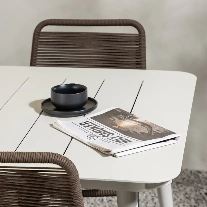 Matgrupp Venture Home Lina Bord med 6 Lindos Stolar