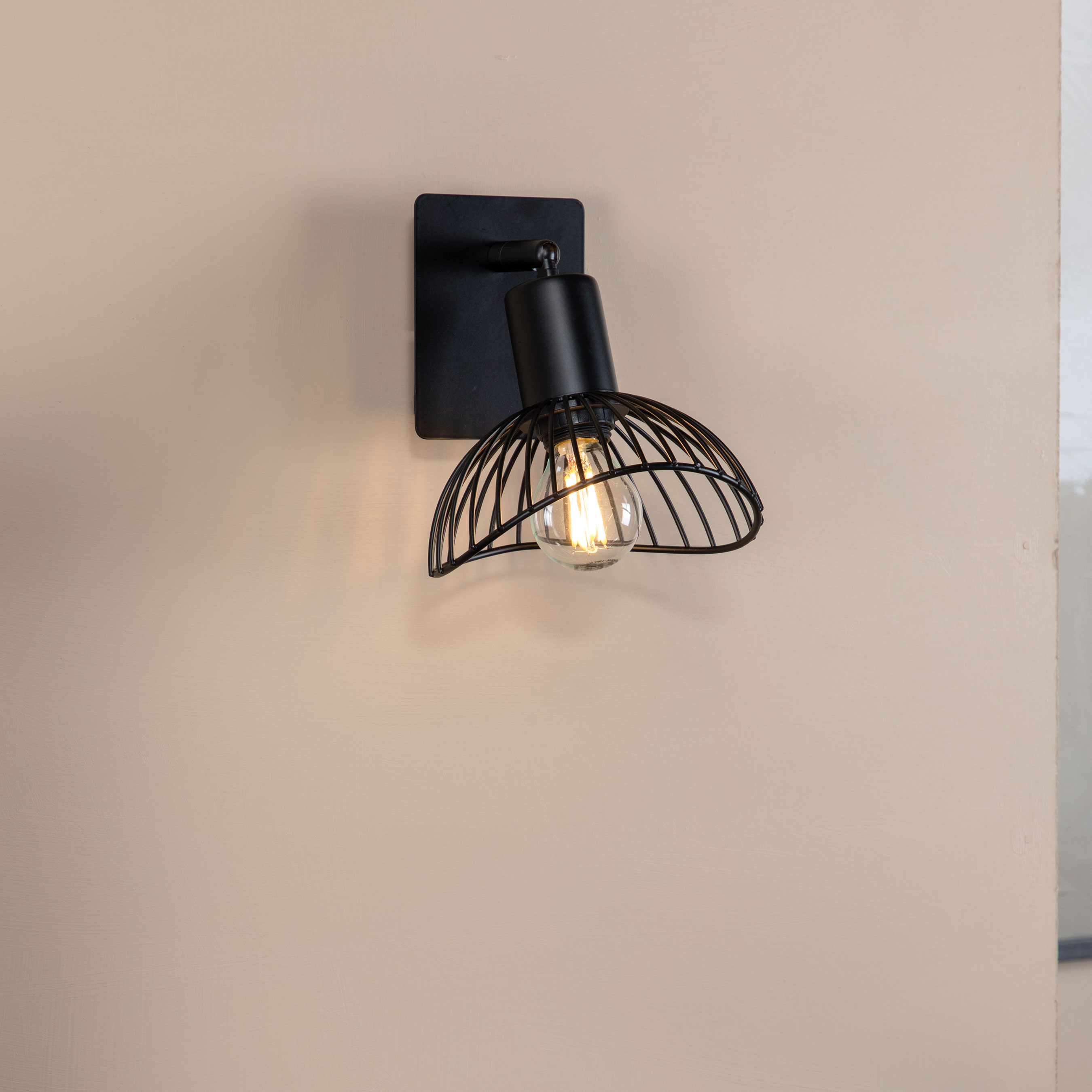 Vägglampa Venture Home Ellen 13,5x11,5x18,5 cm