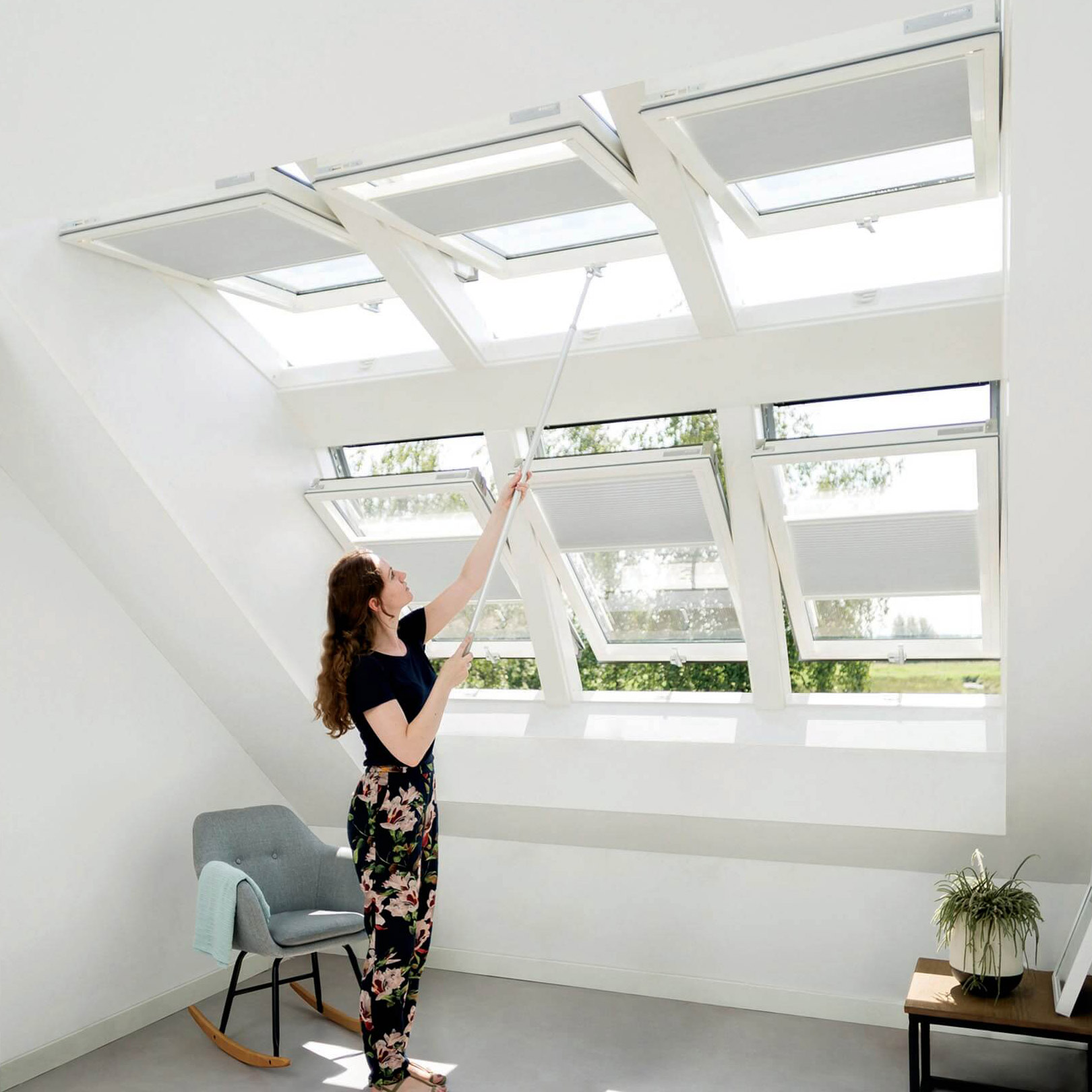 Takfönster Fakro Pivåhängt 3-Glas Lagerfört