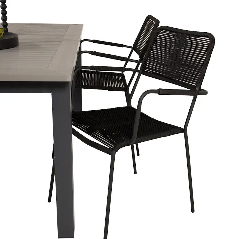 Matgrupp Venture Home Aleyna 160/240 med 4 Leon Karmstolar