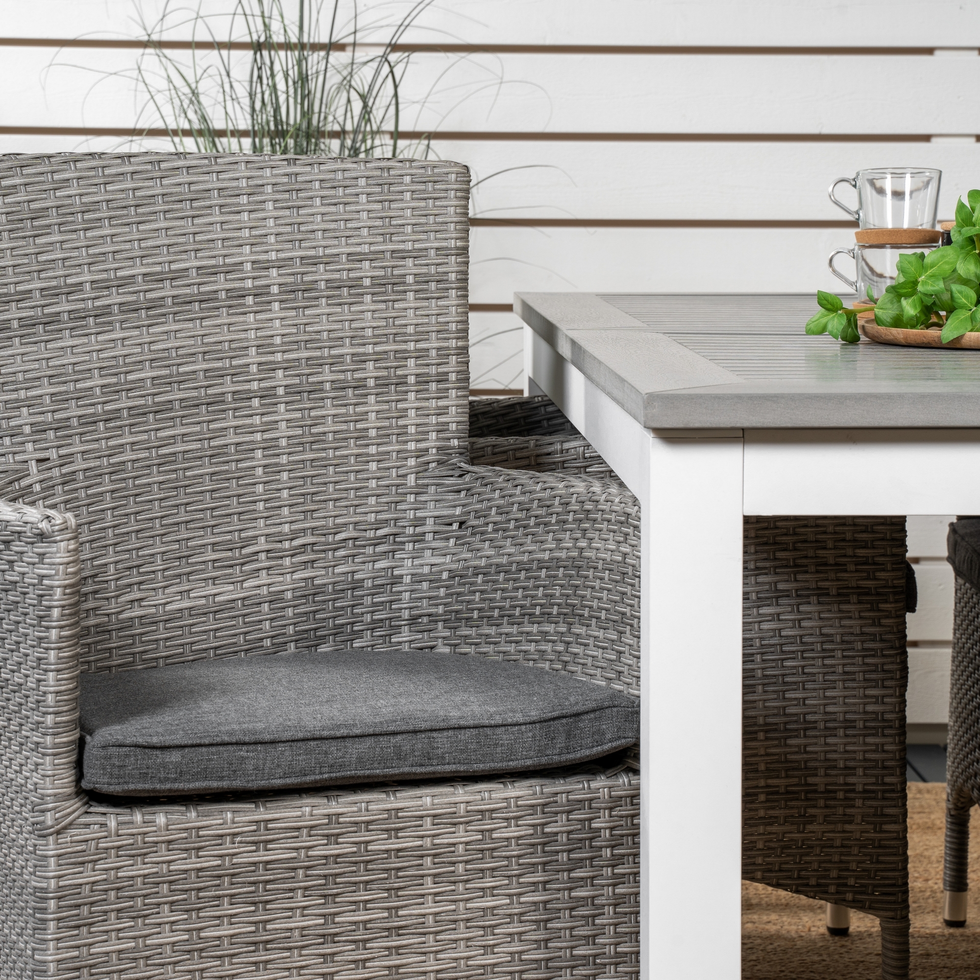 Albany Dining Table 152/210*90 - White Alu / Grey Aintwood+M Grå