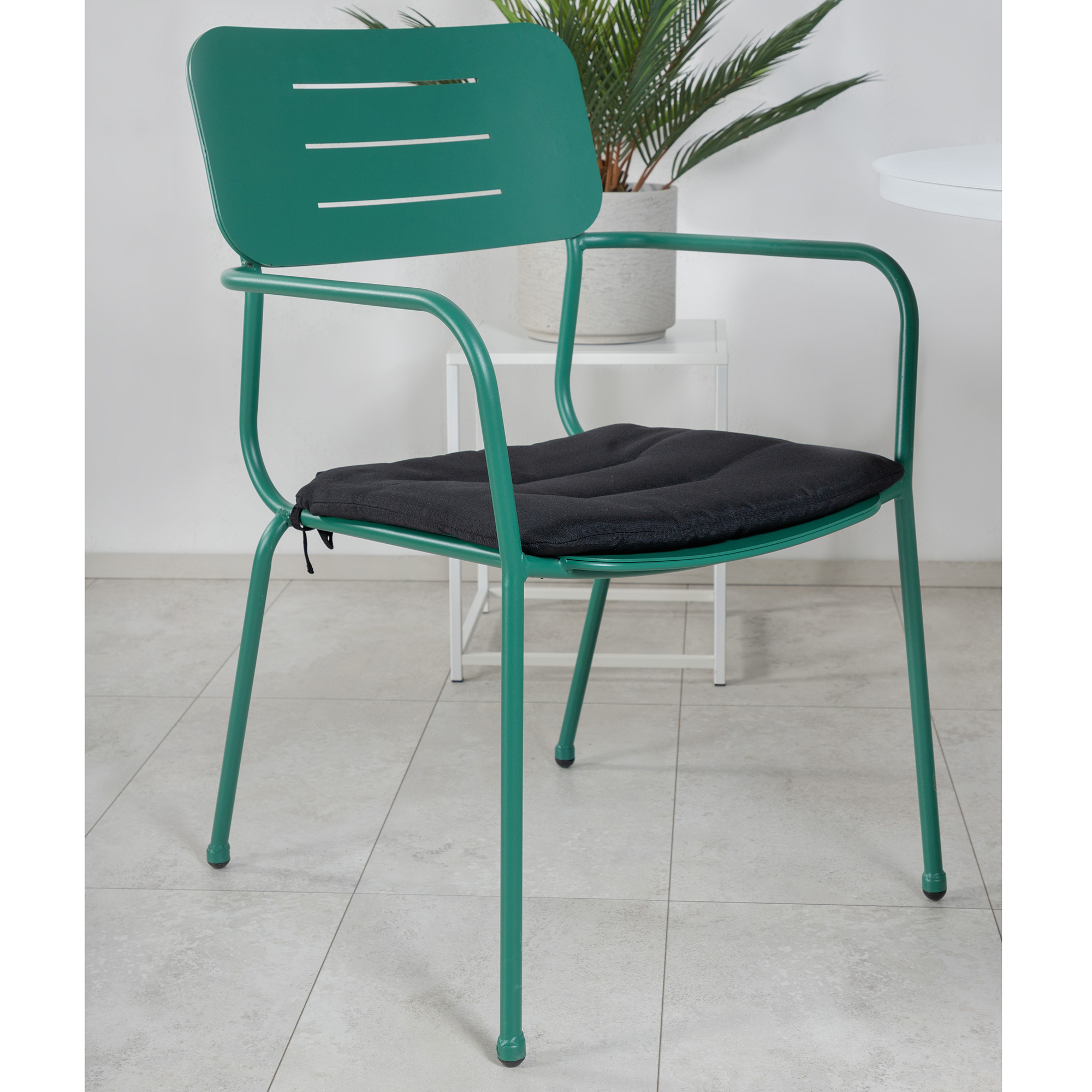 Alma Dining Table - White Alu - ø120cm+Nicke Dining chair w. Vit/Grön