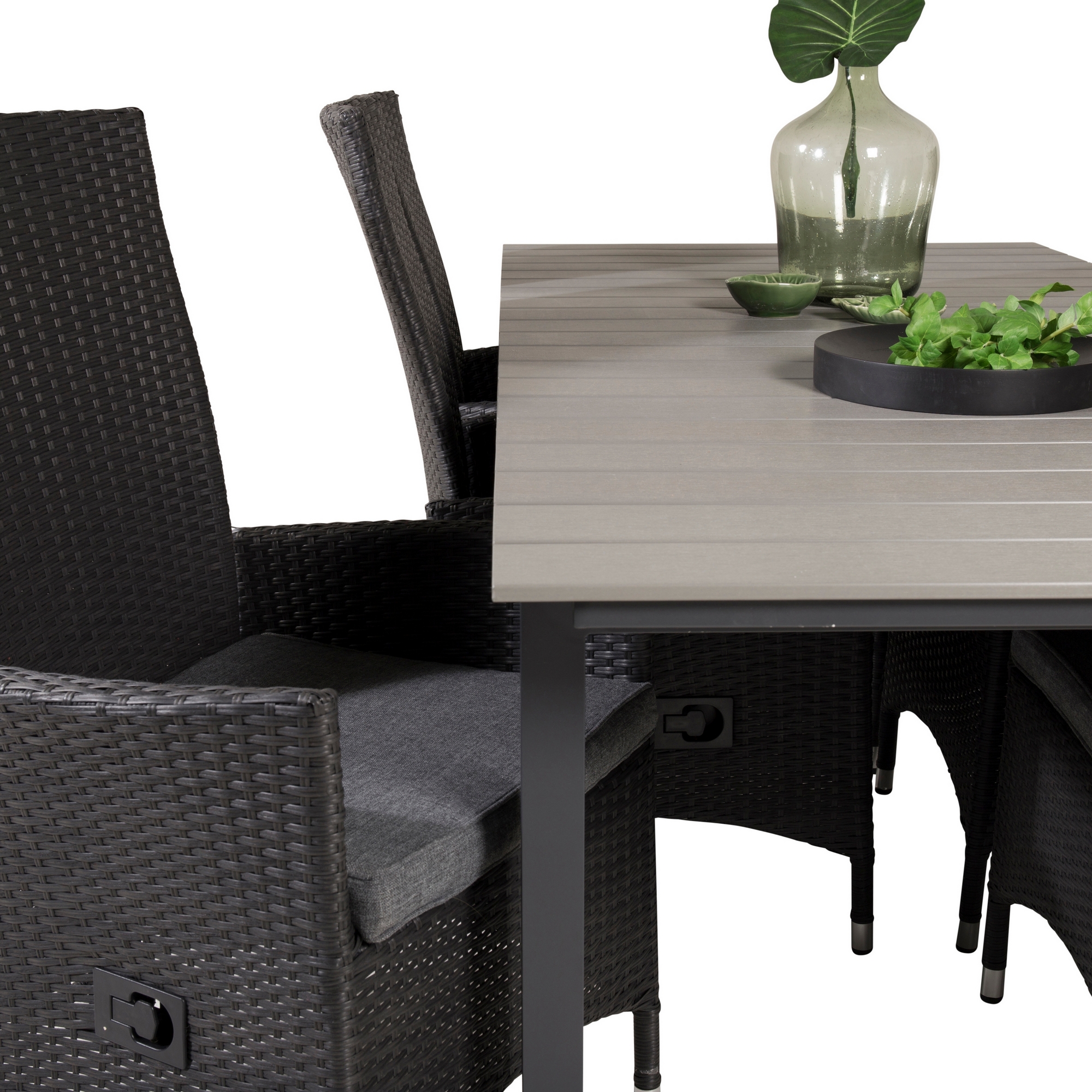 Levels Dining Table 224/324*100 - Svart Aintwood +Padova Arm Svart