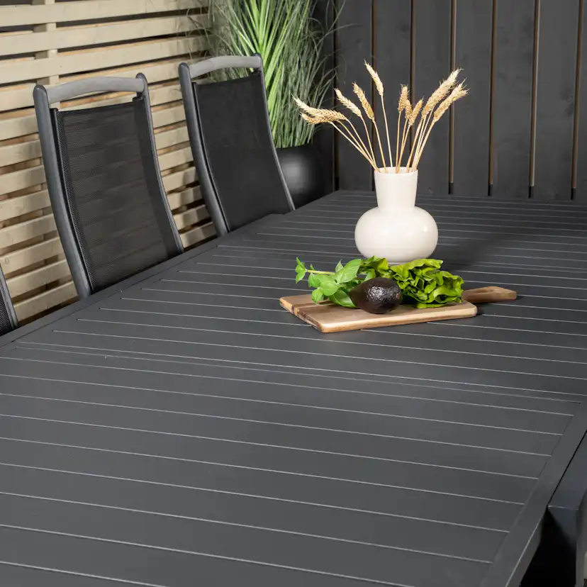 Matgrupp Venture Home Madrid 160/240 med 8 Alenya Stolar