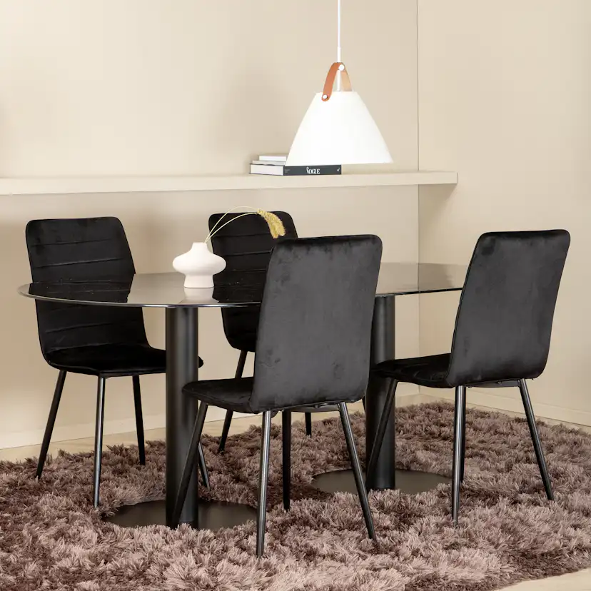 Matgrupp Venture Home Oslo med 4 Walerina Stolar Sammet