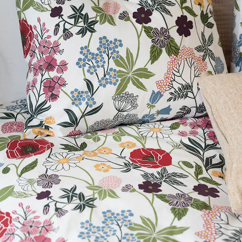 Påslakanset Borganäs of Sweden Midsommar