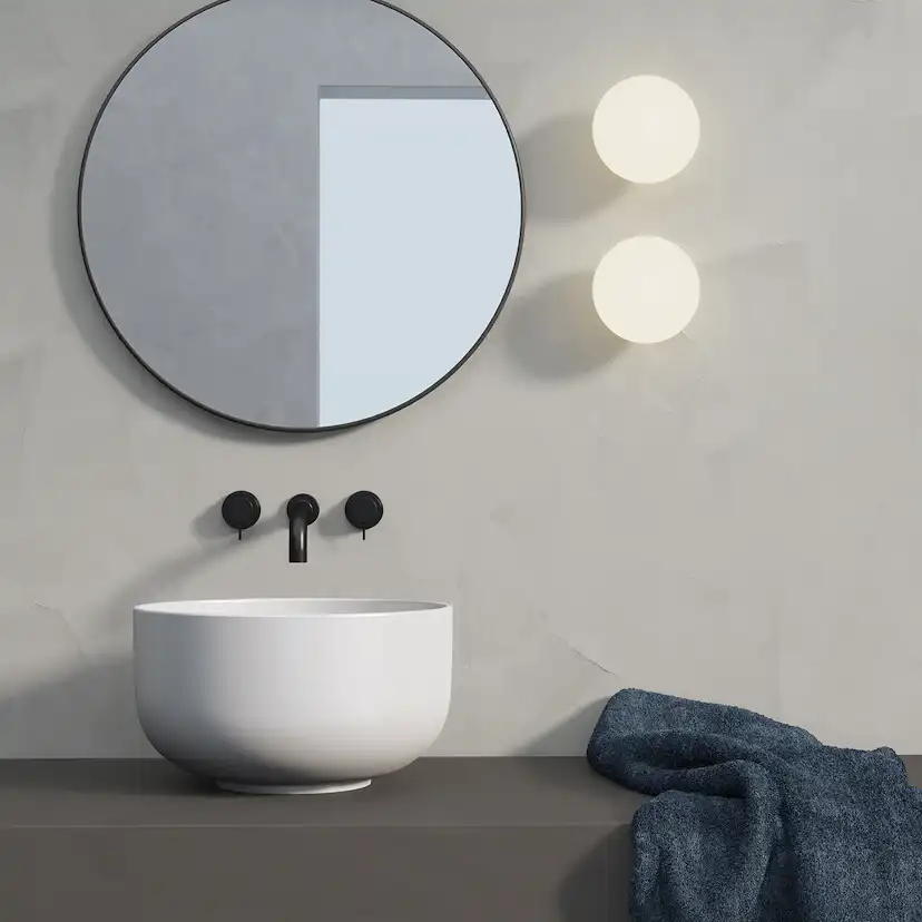 Vägglampa Zeppo Svart