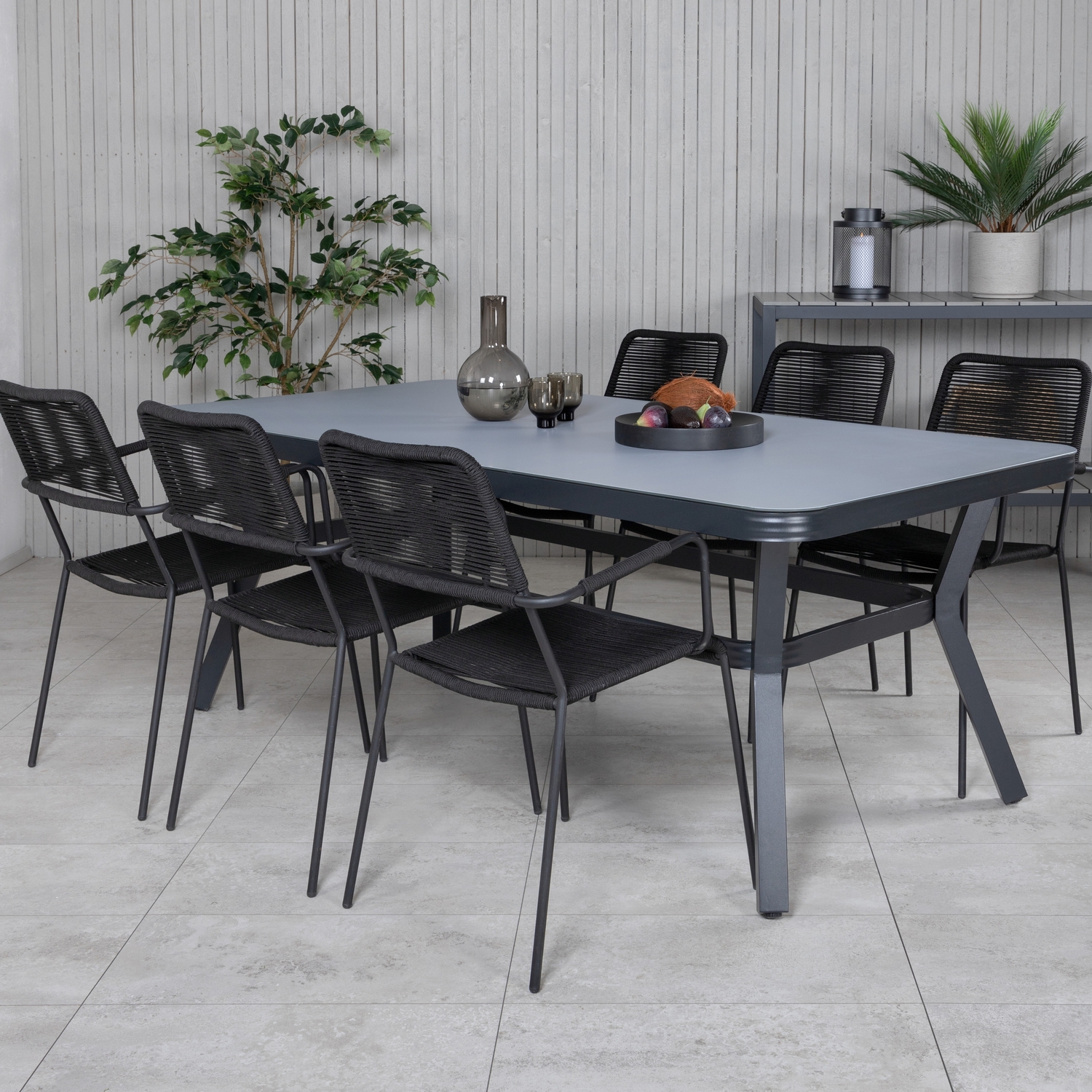 Virya Dining Table - Black Alu / Grey Glass - big table+Lind Svart