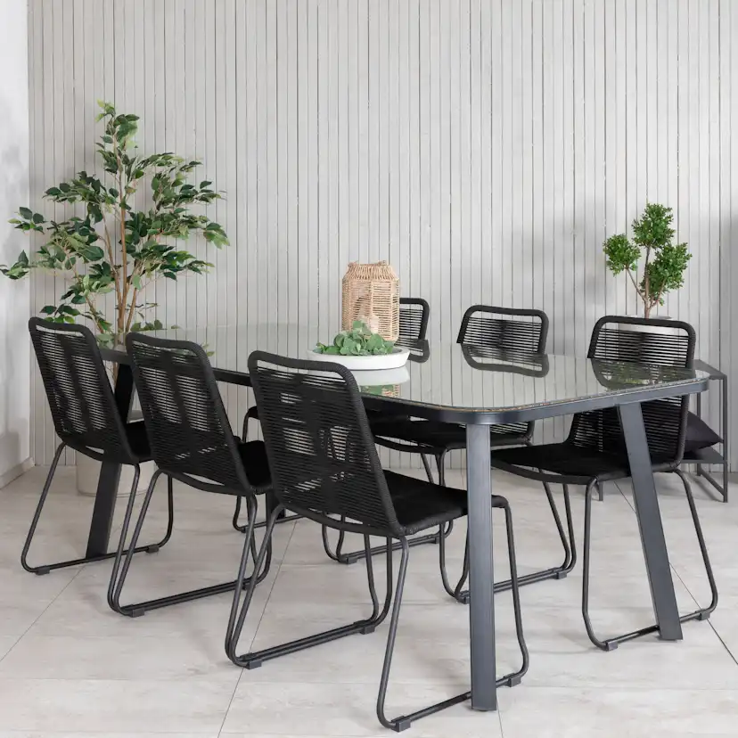 Matgrupp Venture Home Peoria med 6 Leon Stapelbara Matstolar