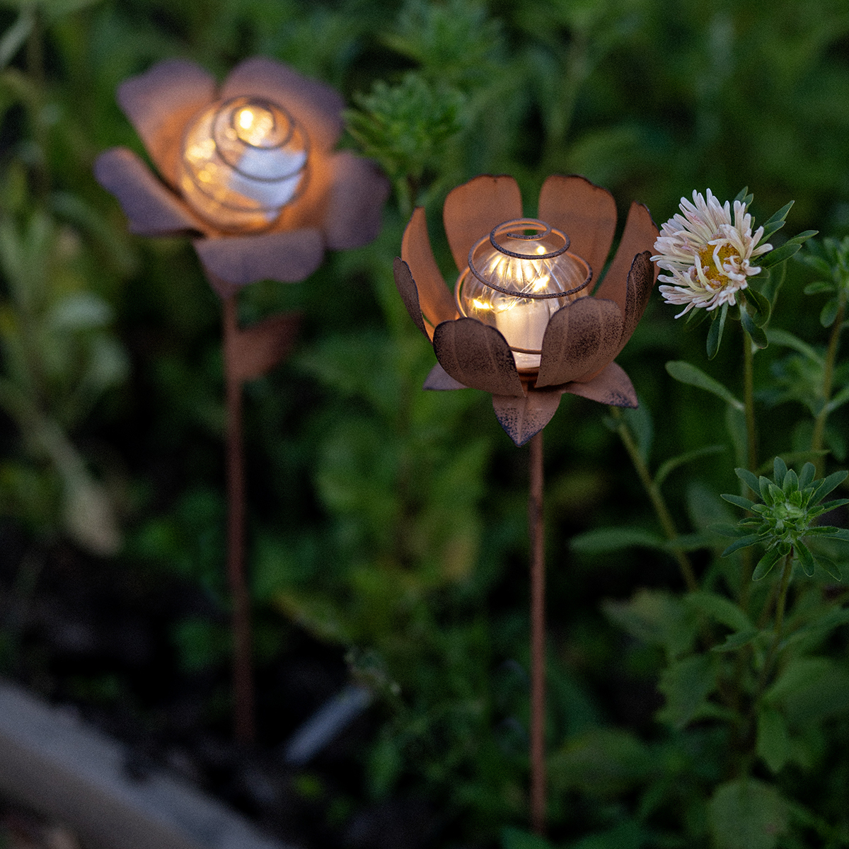 Solcellsdekoration Star Trading Oxida LED 2-pack Blommor