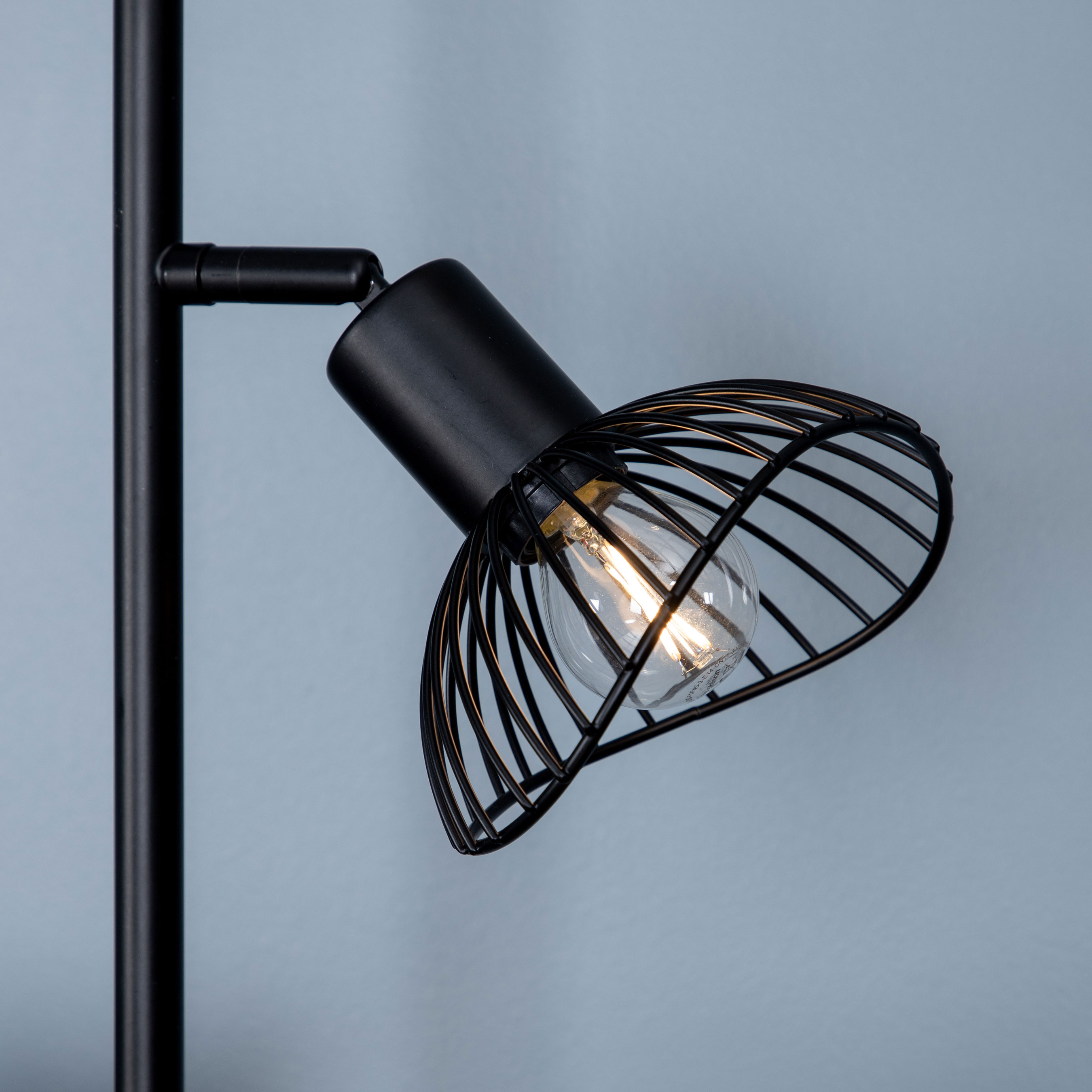 Golvlampa Venture Home Elsa 3L