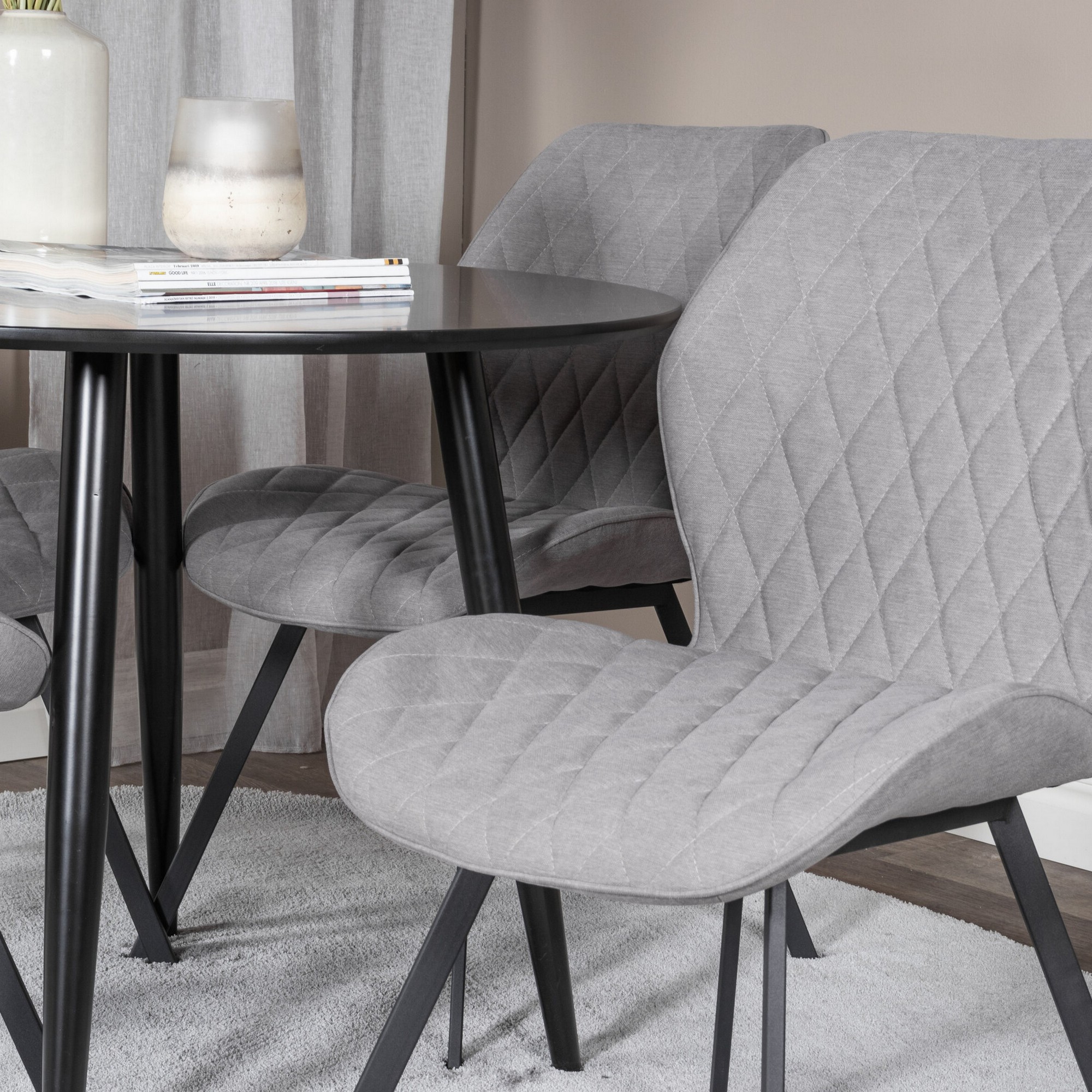 Matgrupp Venture Home Plaza med 4st Gemma Stolar