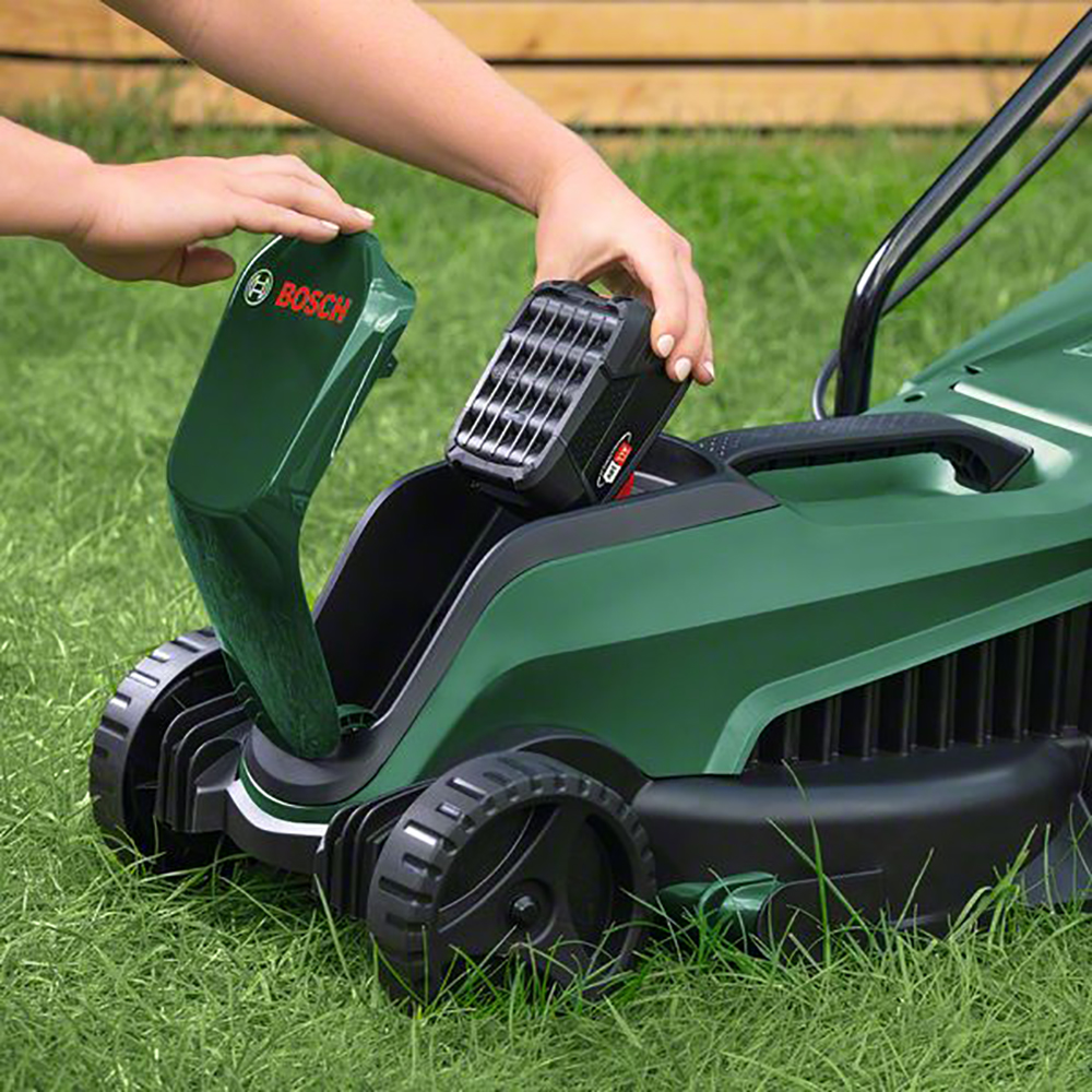 Gräsklippare Bosch Power Tools Easymover 18V-32-200 utan Batteri
