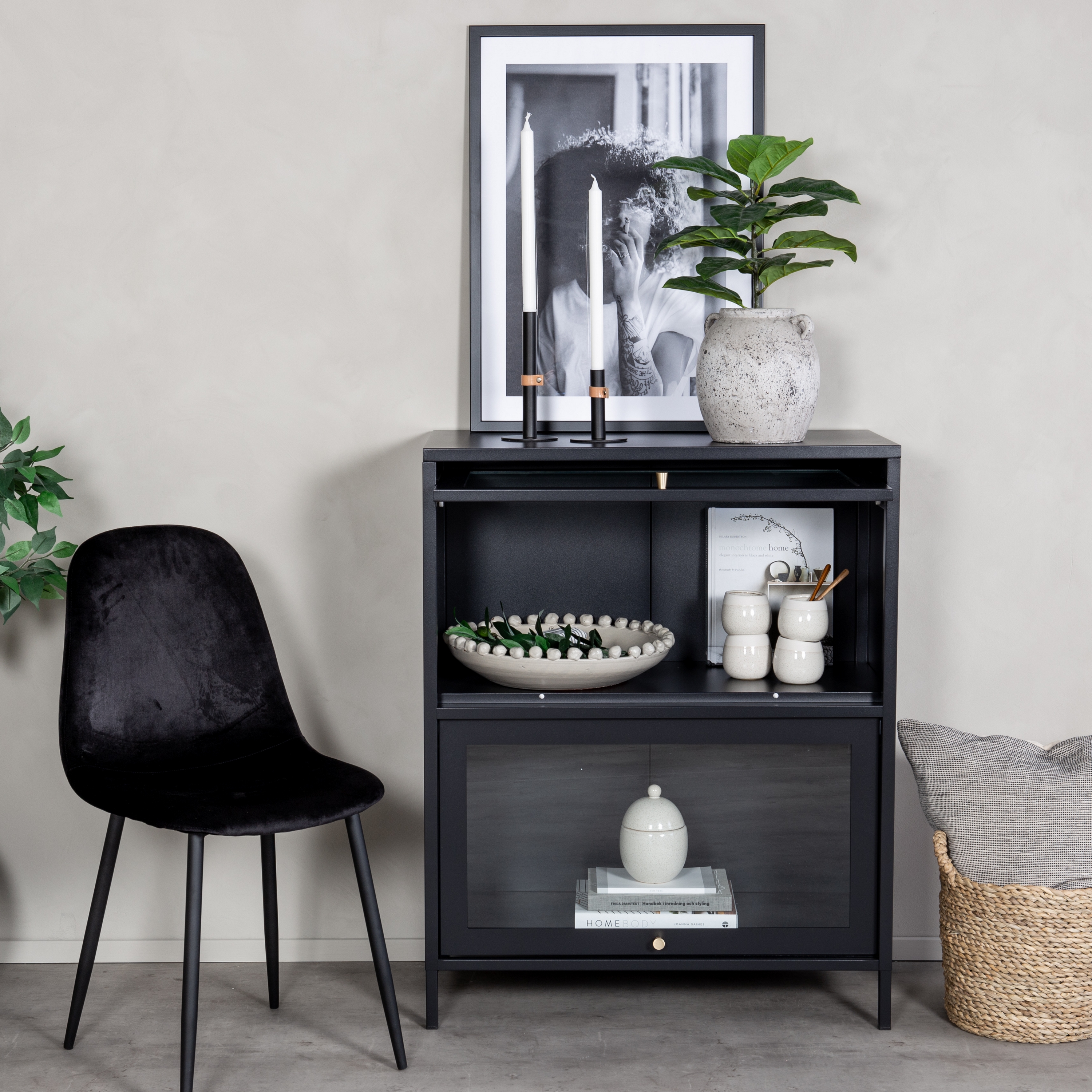 Bakal - Low cabinet - Black Svart