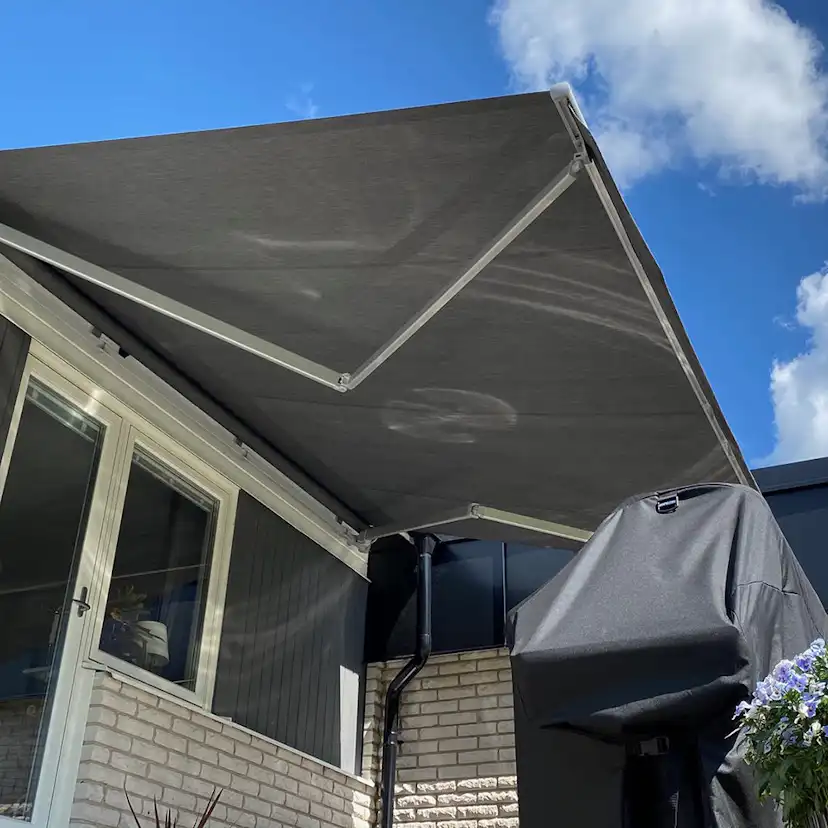 Terrassmarkis Solskydd TM40 Grafitgrå