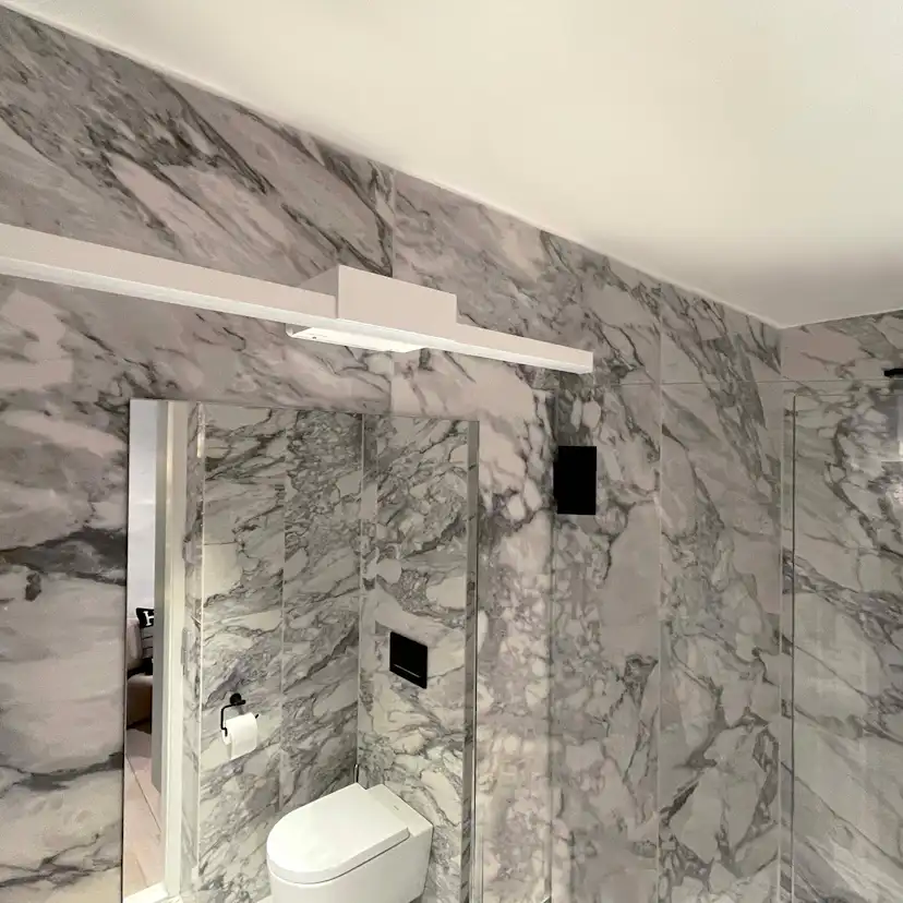 Spegelarmatur Westal Aqua LED I