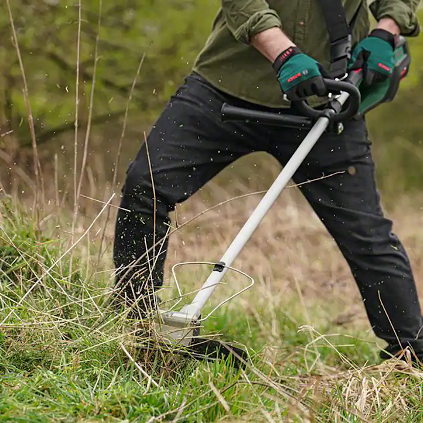 Grästrimmer Bosch Power Tools 36V-23-750 utan Batteri