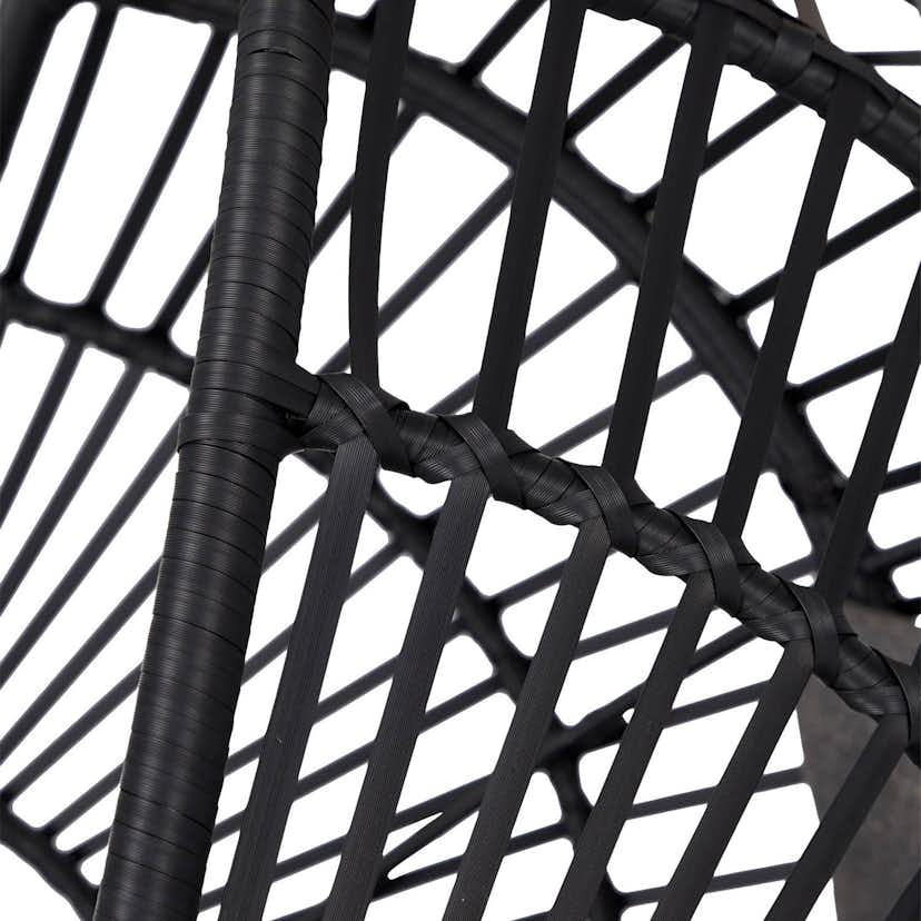 Hängstol Outfit Arne Utomhusgunga med Stativ, Svart Metall, Rotting & Polyester med Dyna