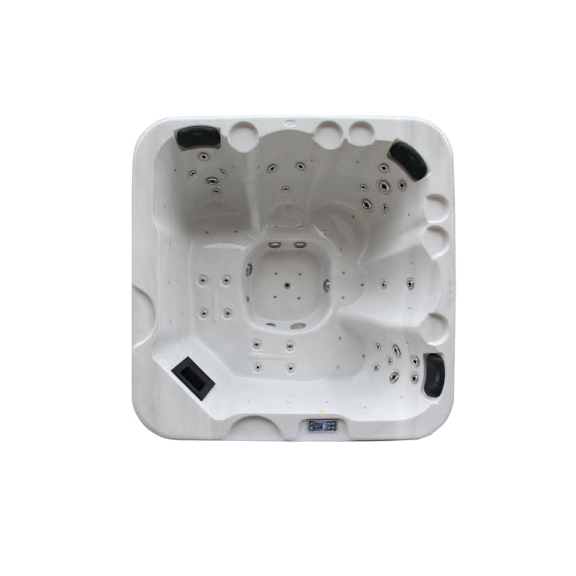 Spabad Svenska Bad Åre med Lock, Locklyft och Spatrappa