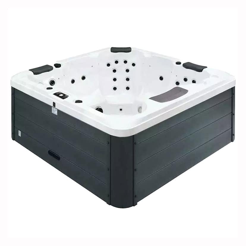 Spabad Svenska Bad Idre 36 Jets med Lock och Spatrappa