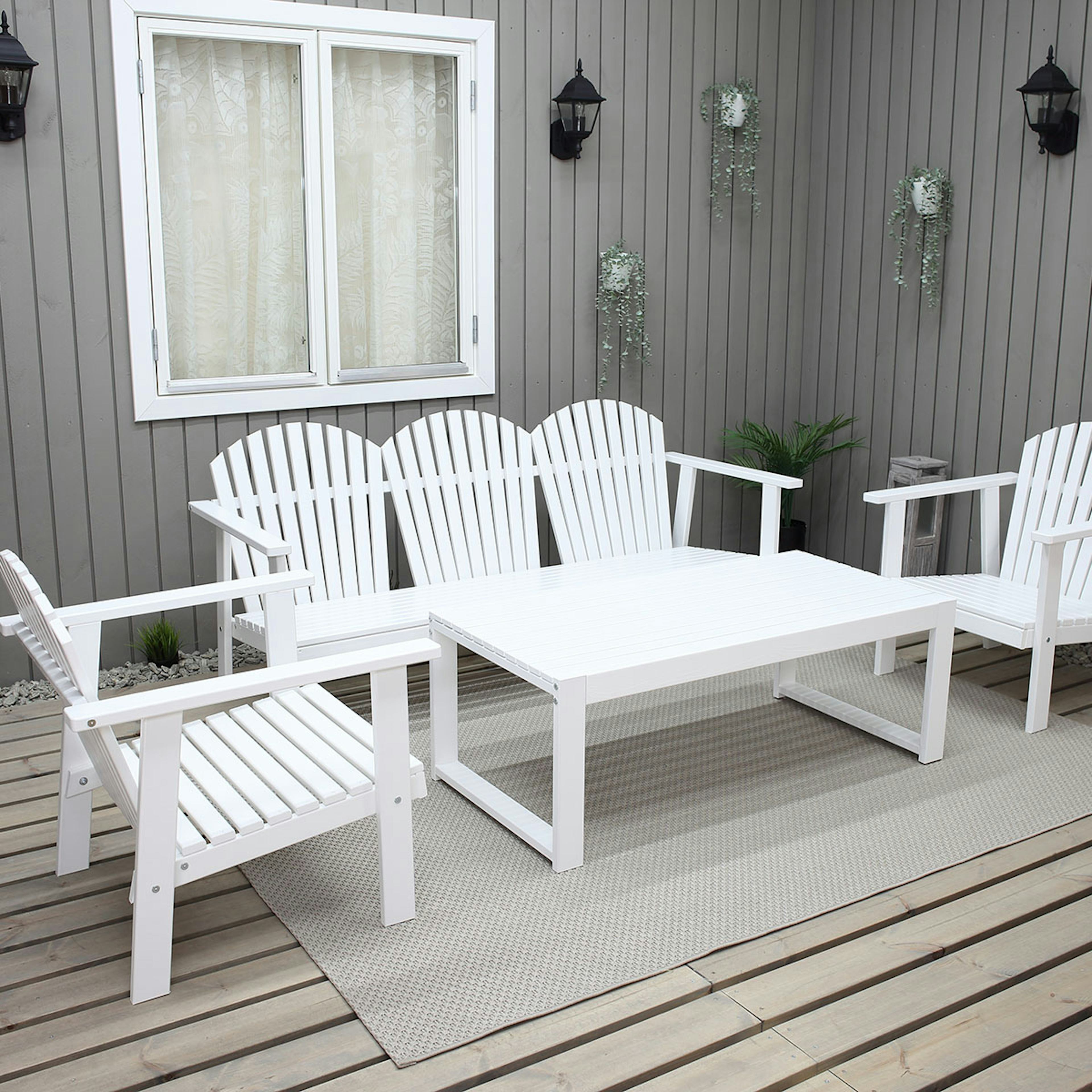 Matgrupp Baltic Garden Kungsholm Vit Loungegrupp i Trä med Soffa, 2 Fåtöjler & Bord