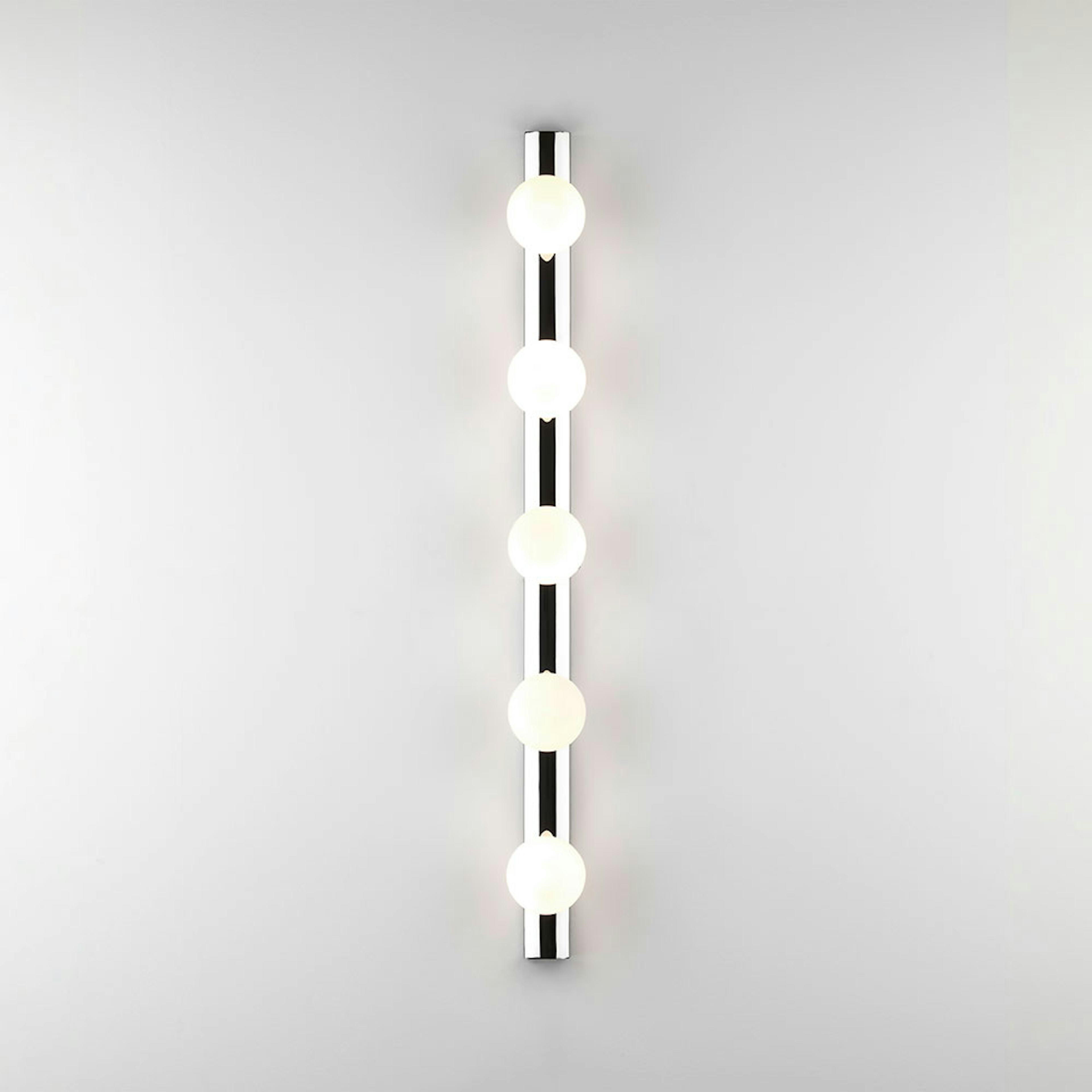 Vägglampa Astro Cabaret 5