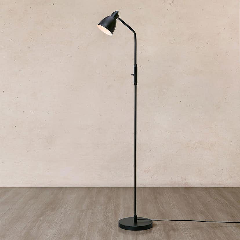 Golvlampa Markslöjd Story