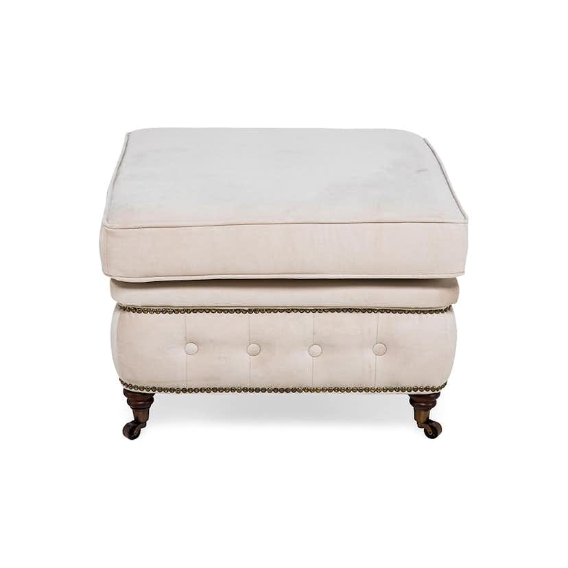 Fotpall Manor House Chesterfield Deluxe Sammet