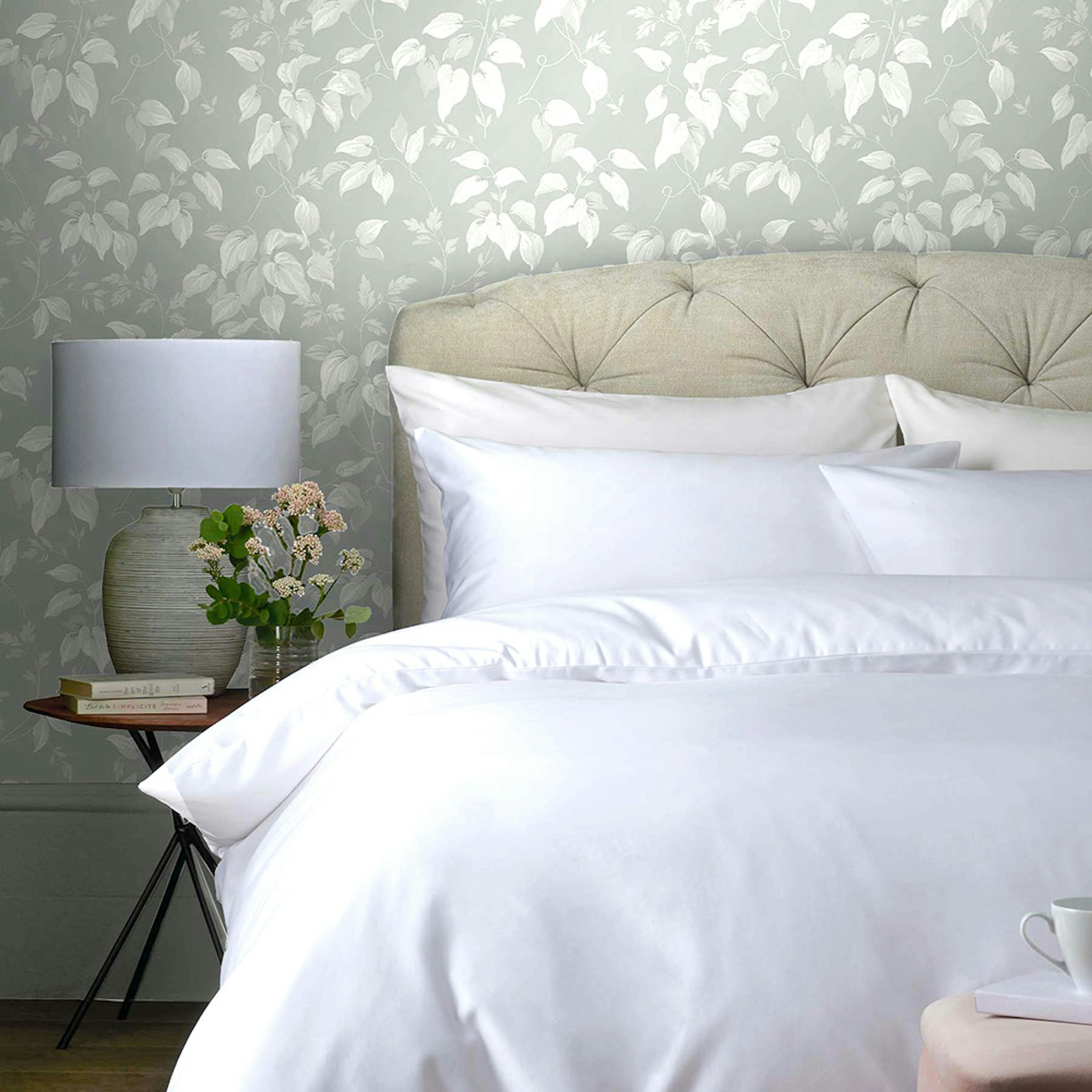 Tapet NEXT Trail Flower Grey