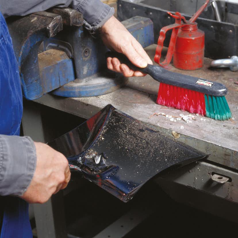 Handborste Vikan Handborste m/kort skaft Mjuk Svart 330 mm