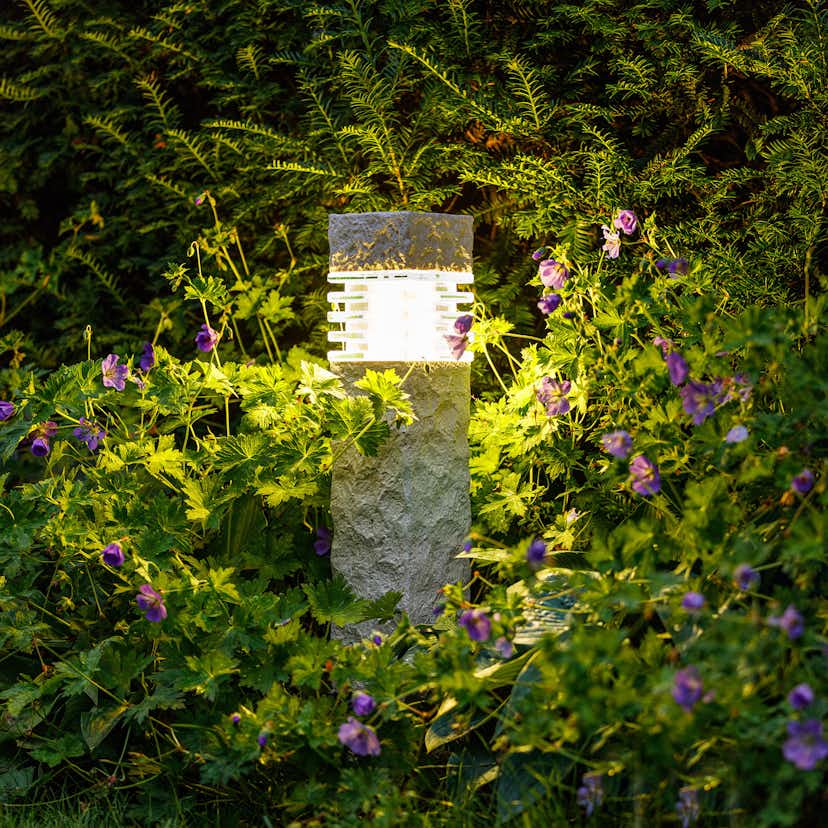 Pollare Gardenlights Titan Stenstolpe LED Utebelysning