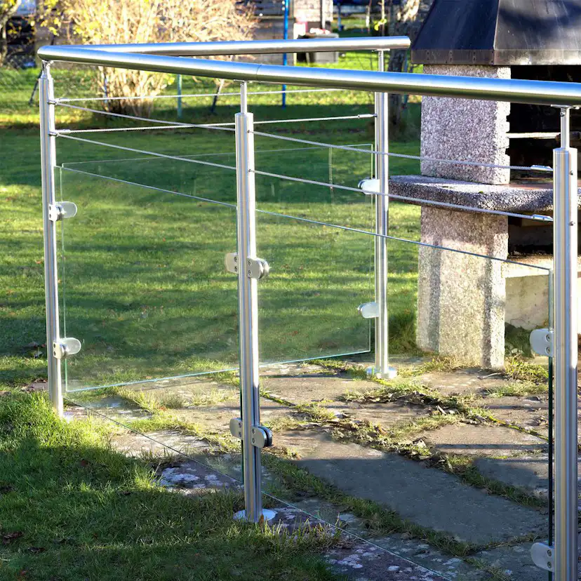 Hörnstolpe Skotte Garden Modernt