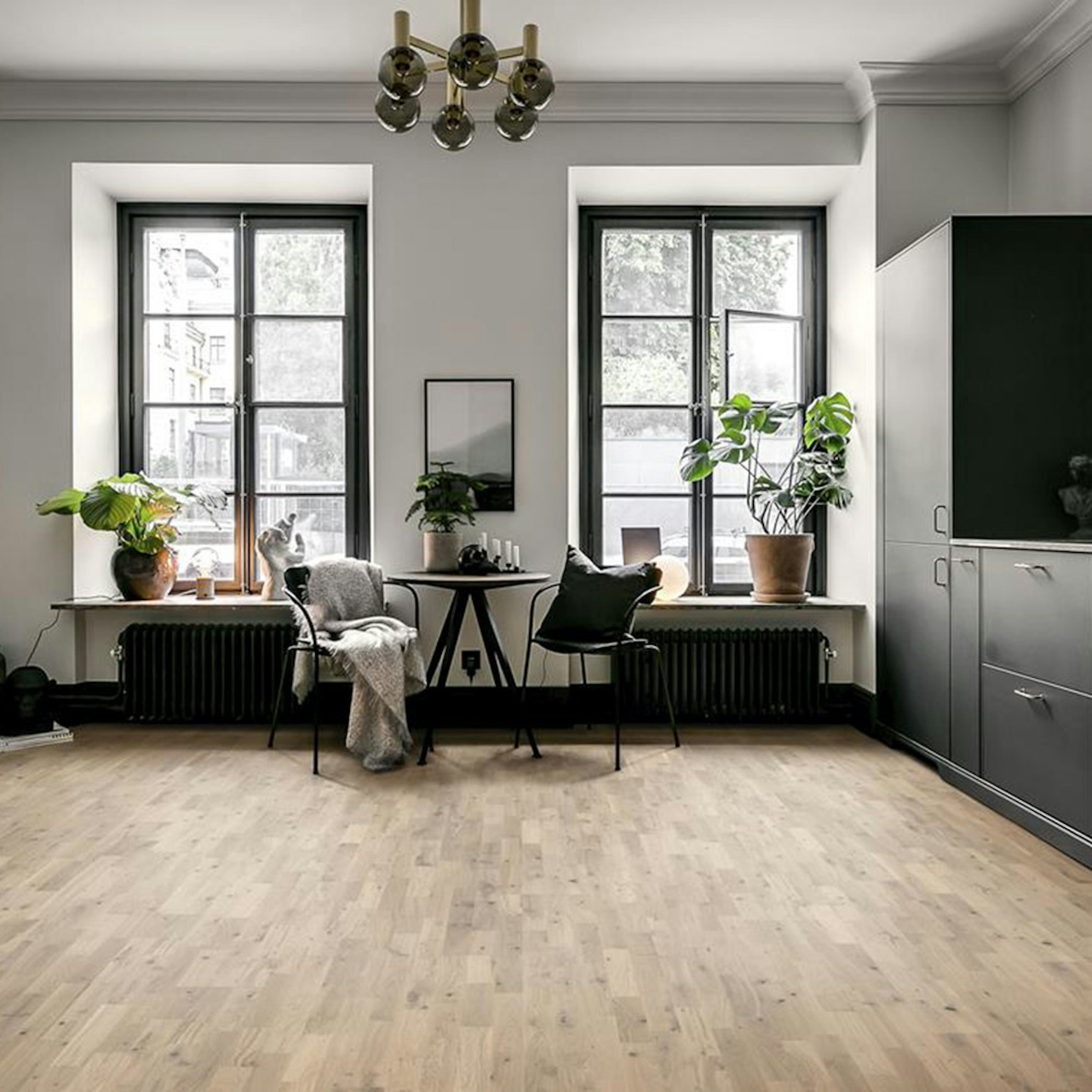 Trägolv Kährs Ek Crystal  3-stav Mattlack