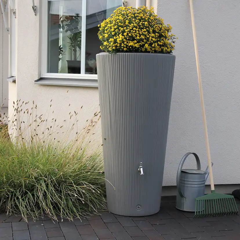 Vattentunna Flexigarden Mälaren 220 l med Kran