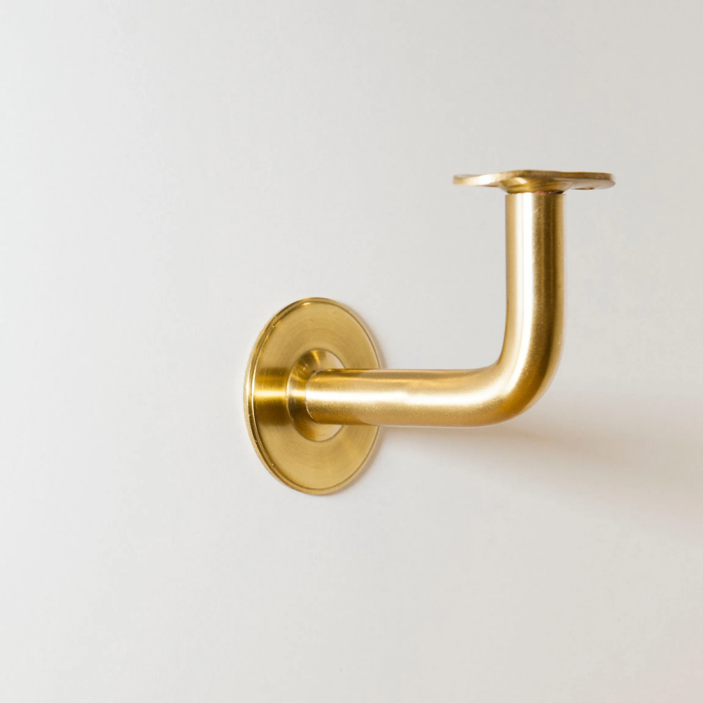 Väggfäste Herrljunga Ledstångsfabrik 860-M för Inomhusbruk