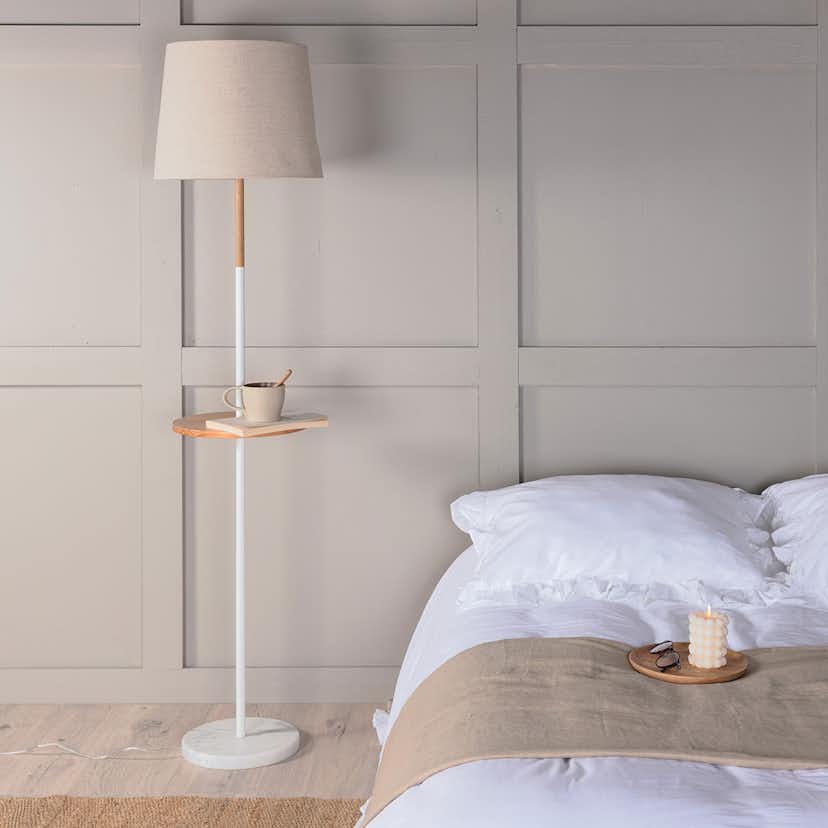 Golvlampa Venture Home Hattman