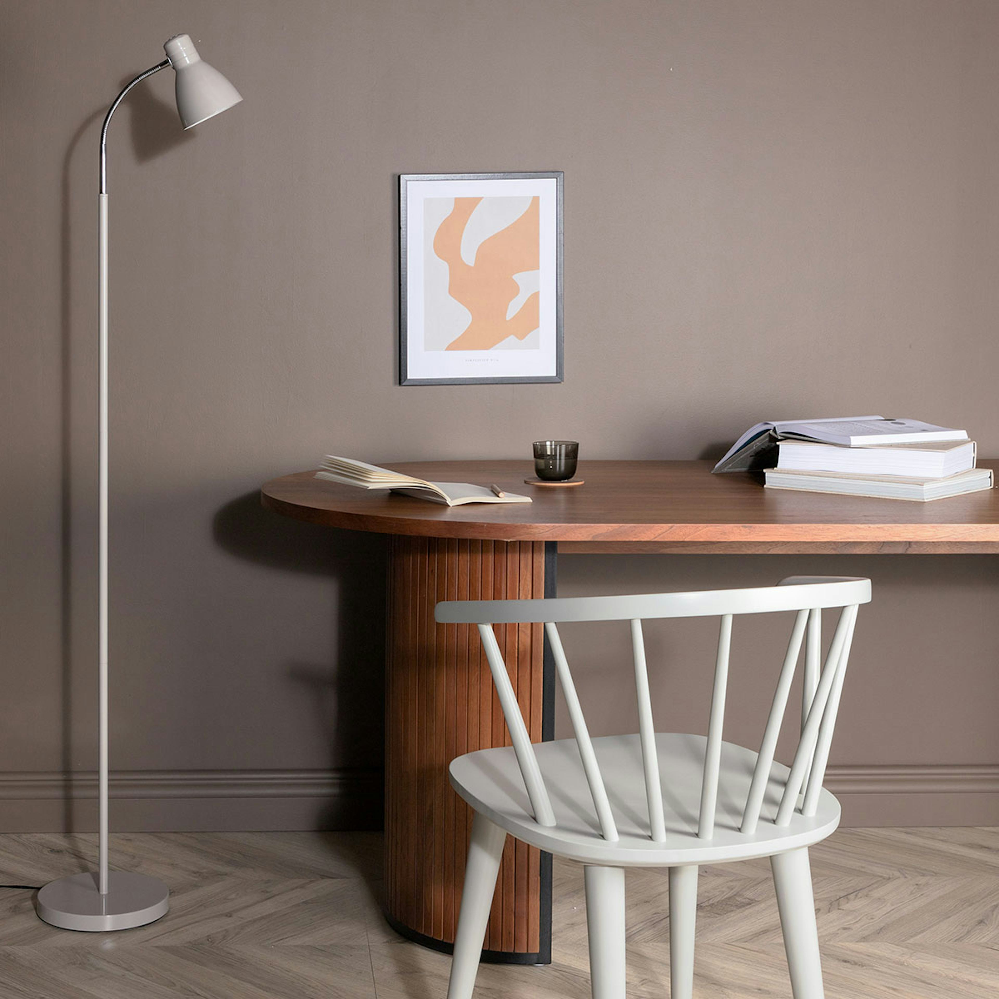 Golvlampa Venture Home Lina