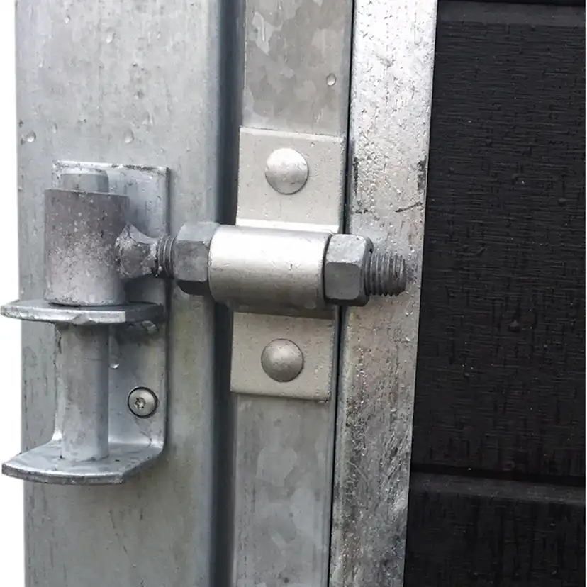 Artura Dubbelgrind Högervänd 197×135 cm + 16 cm stålstolpar